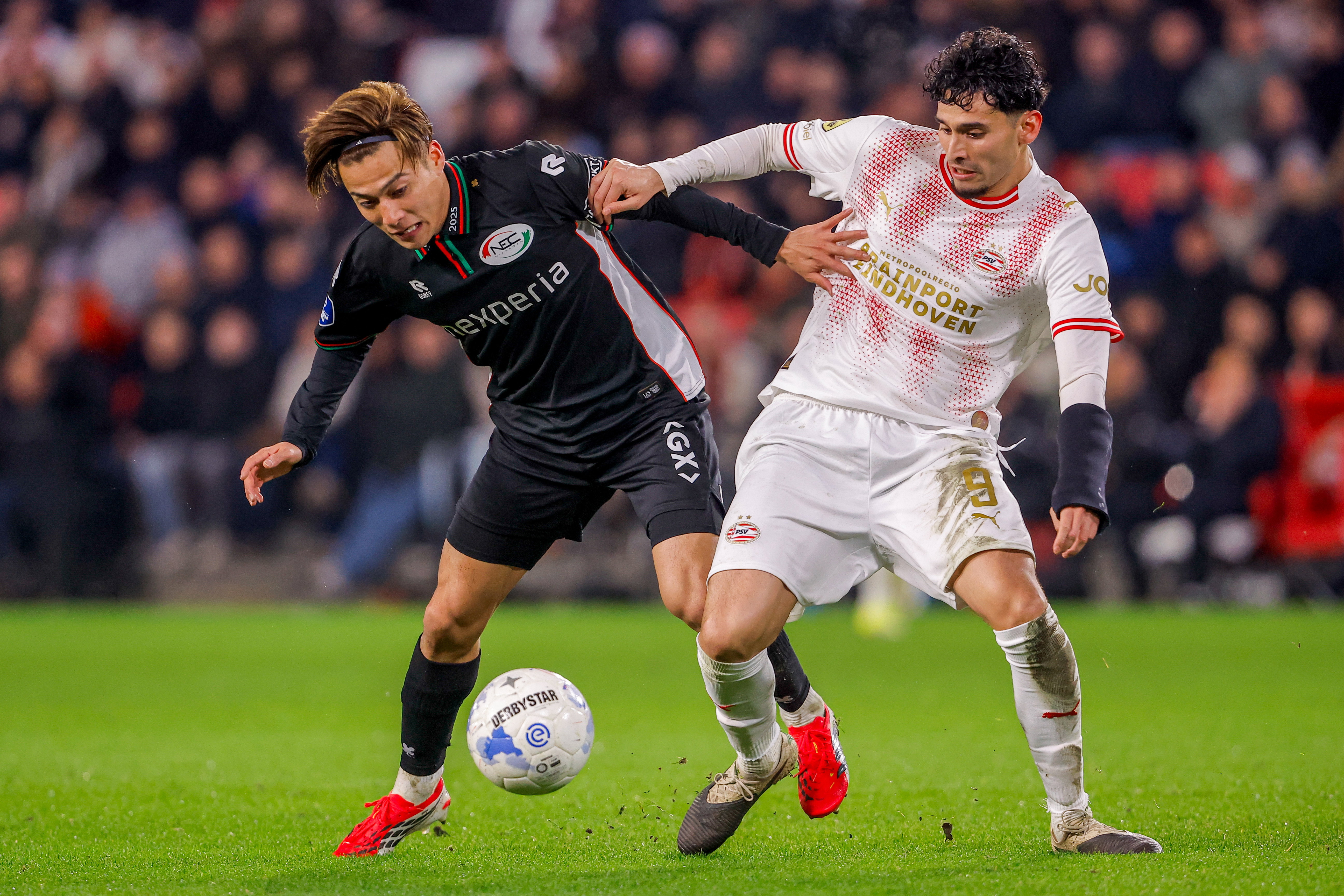 Ricardo Pepi tegen NEC