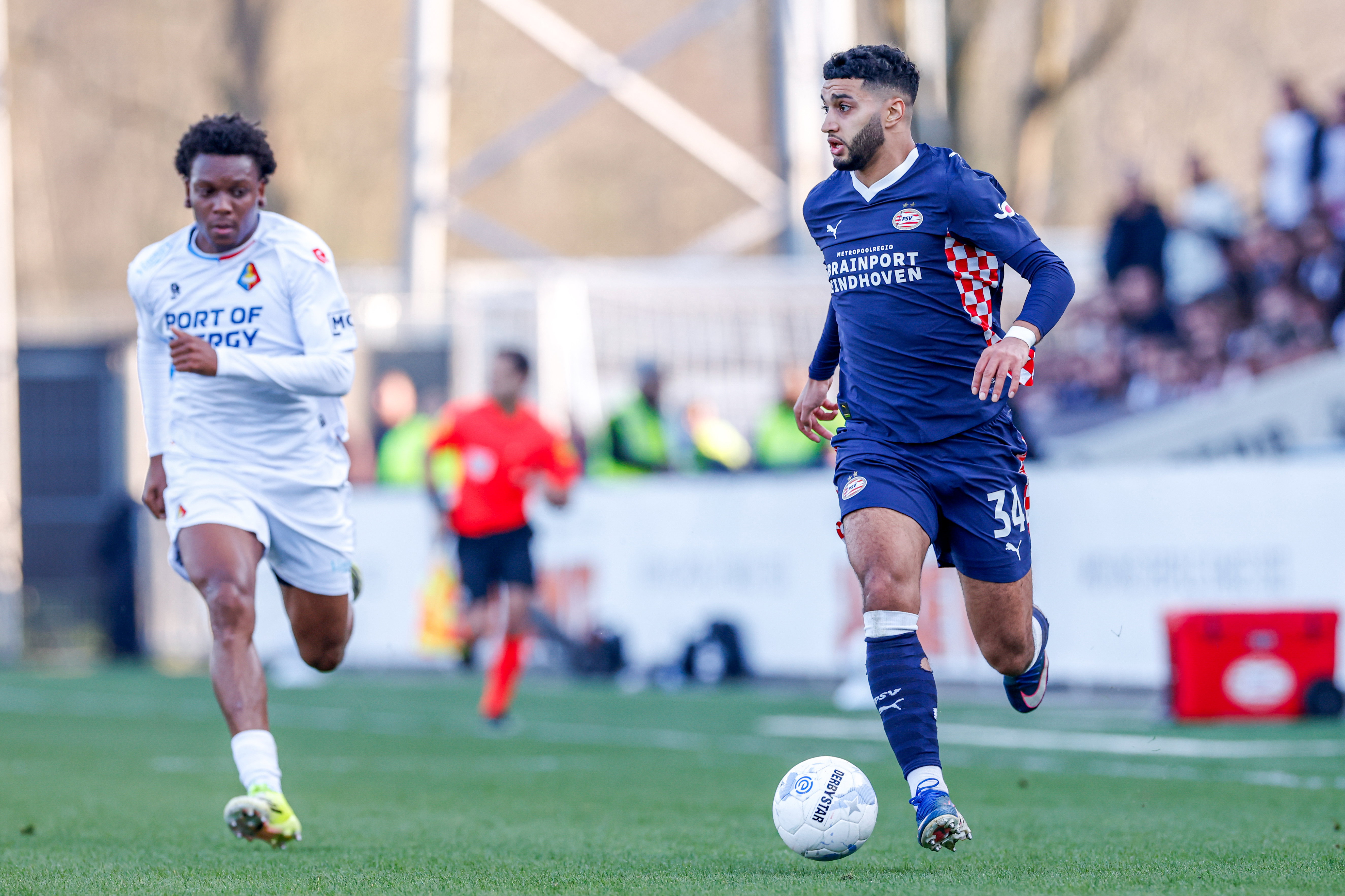 Ismael Saibari tegen Telstar