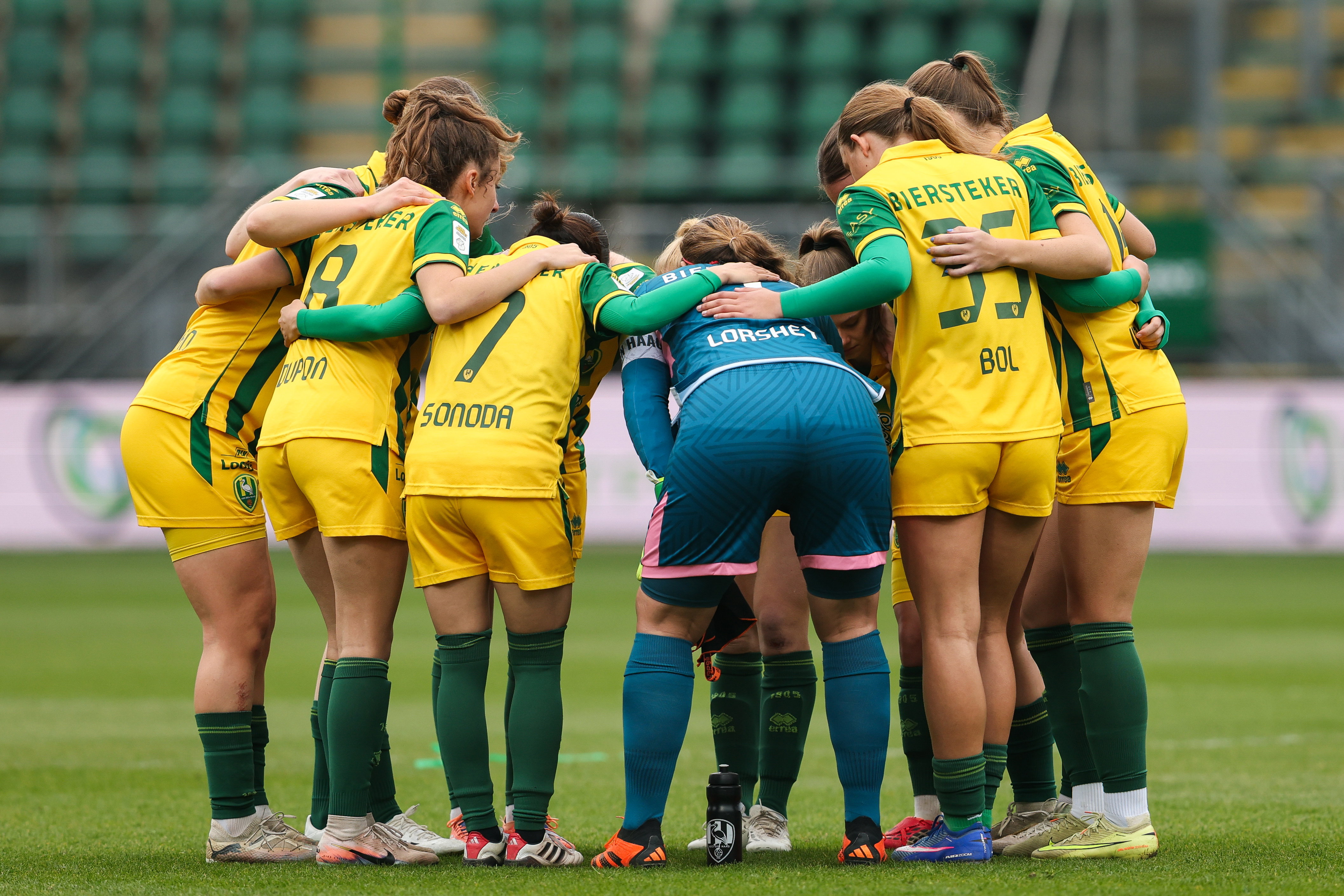 FC Twente loopt tik op in titelstrijd, ADO Den Haag boekt zege