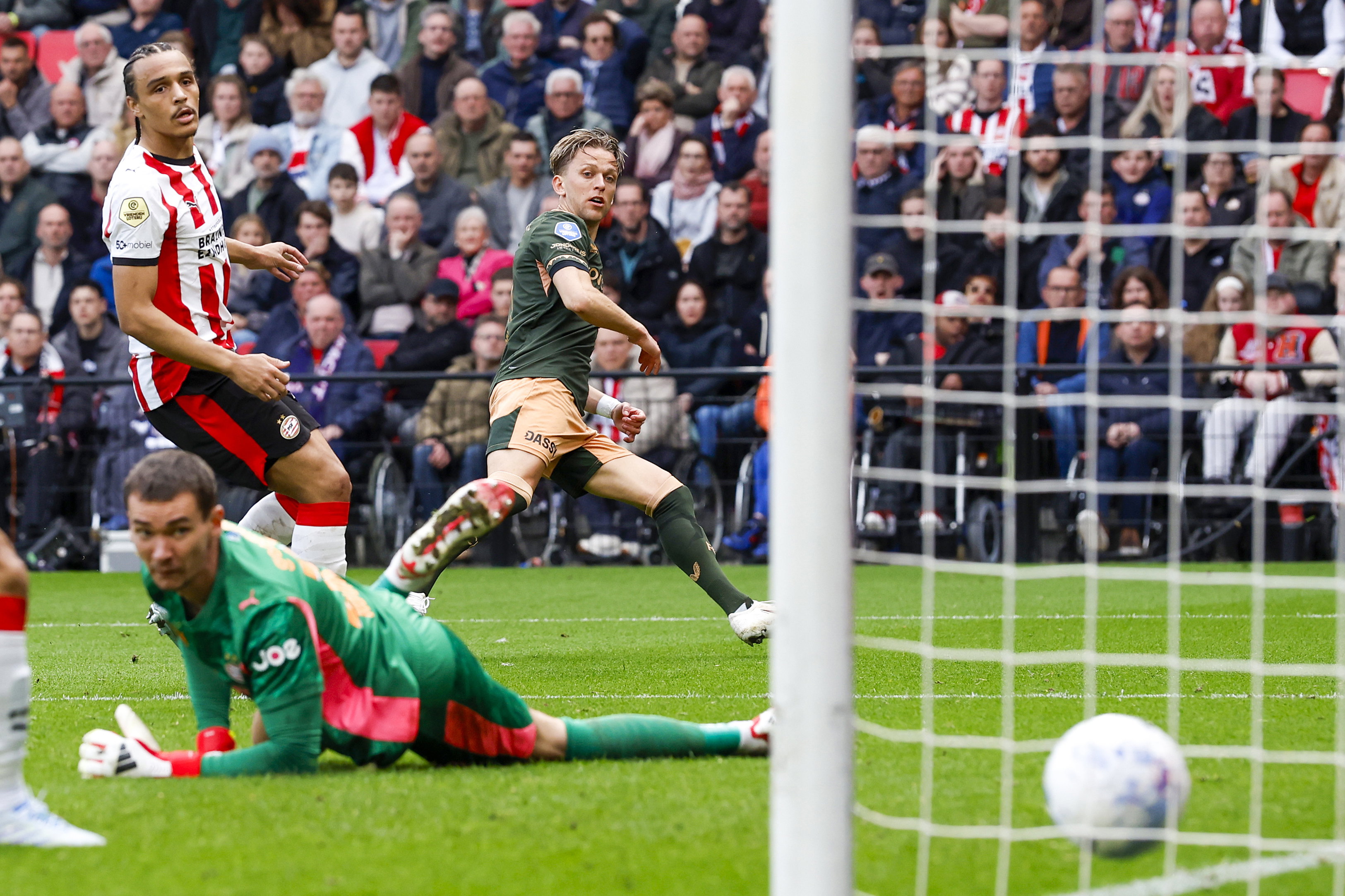 Jesper Karlsson maakte nog gelijk tegen PSV