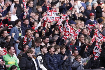 PSV-fans vieren feest