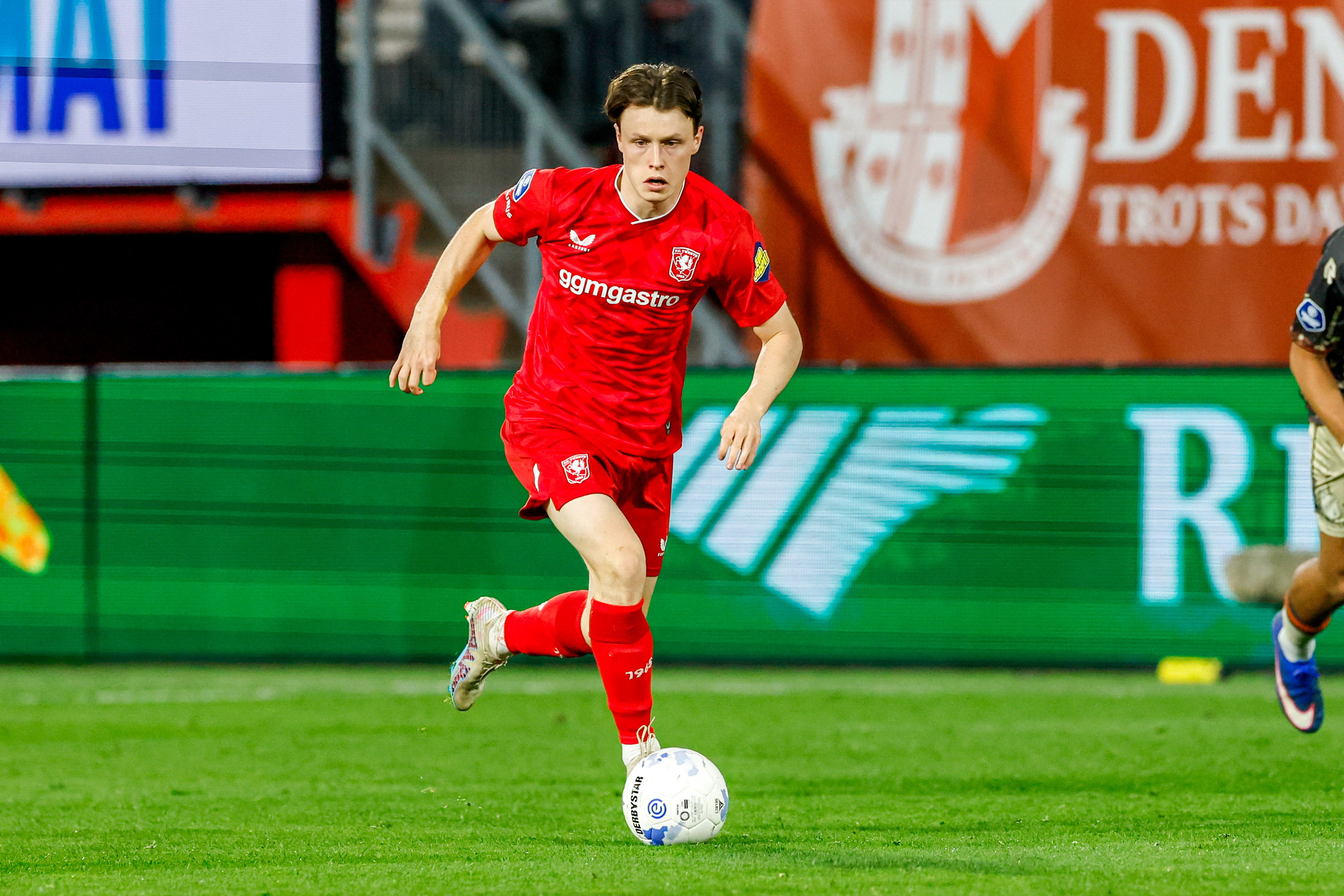 Sondre Orjasaeter aan de bal