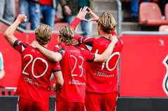 FC Utrecht juicht in De Galgenwaard