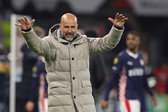 Peter Bosz viert de zege op Sparta