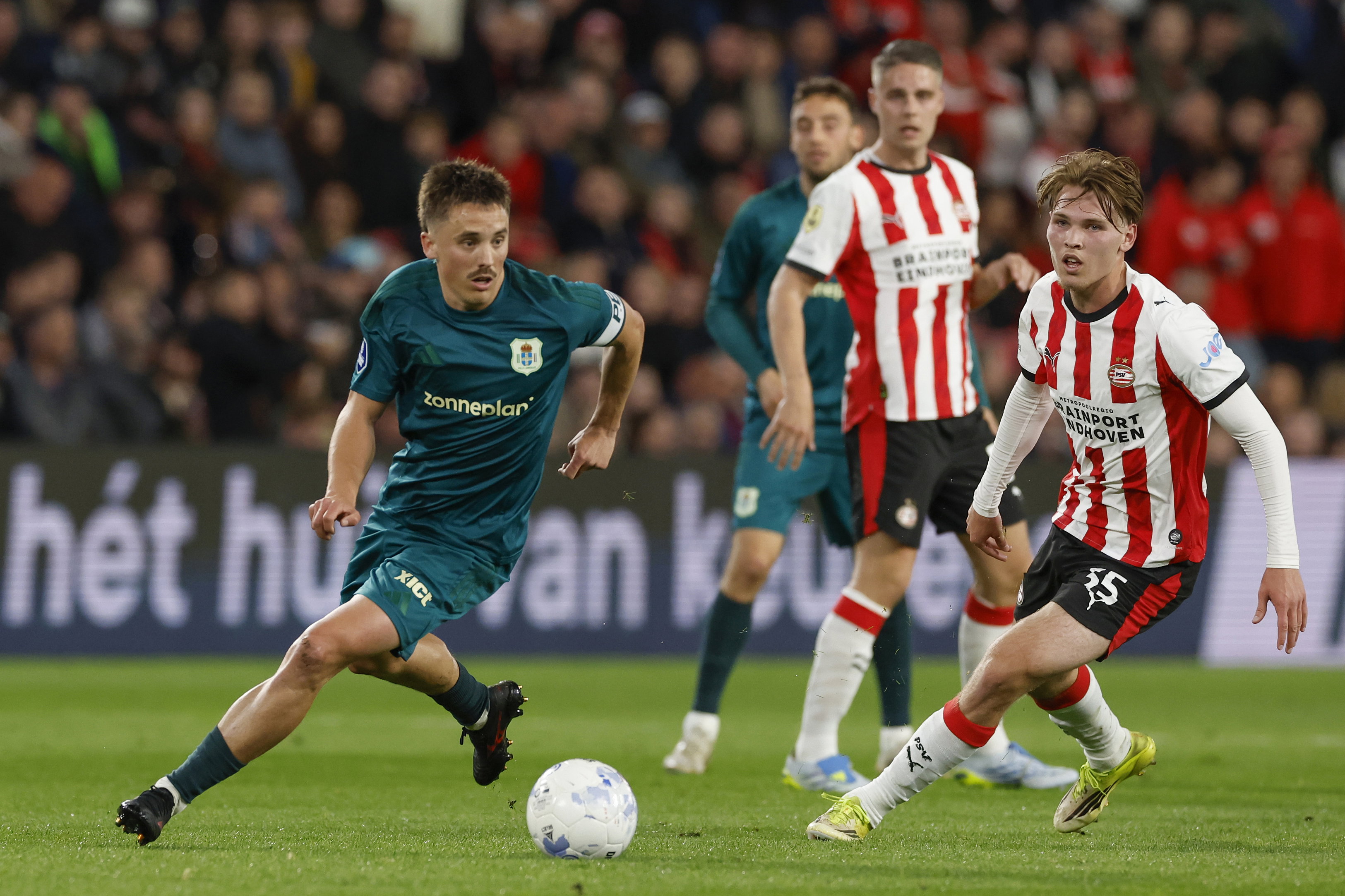 Ryan Thomas tegen PSV