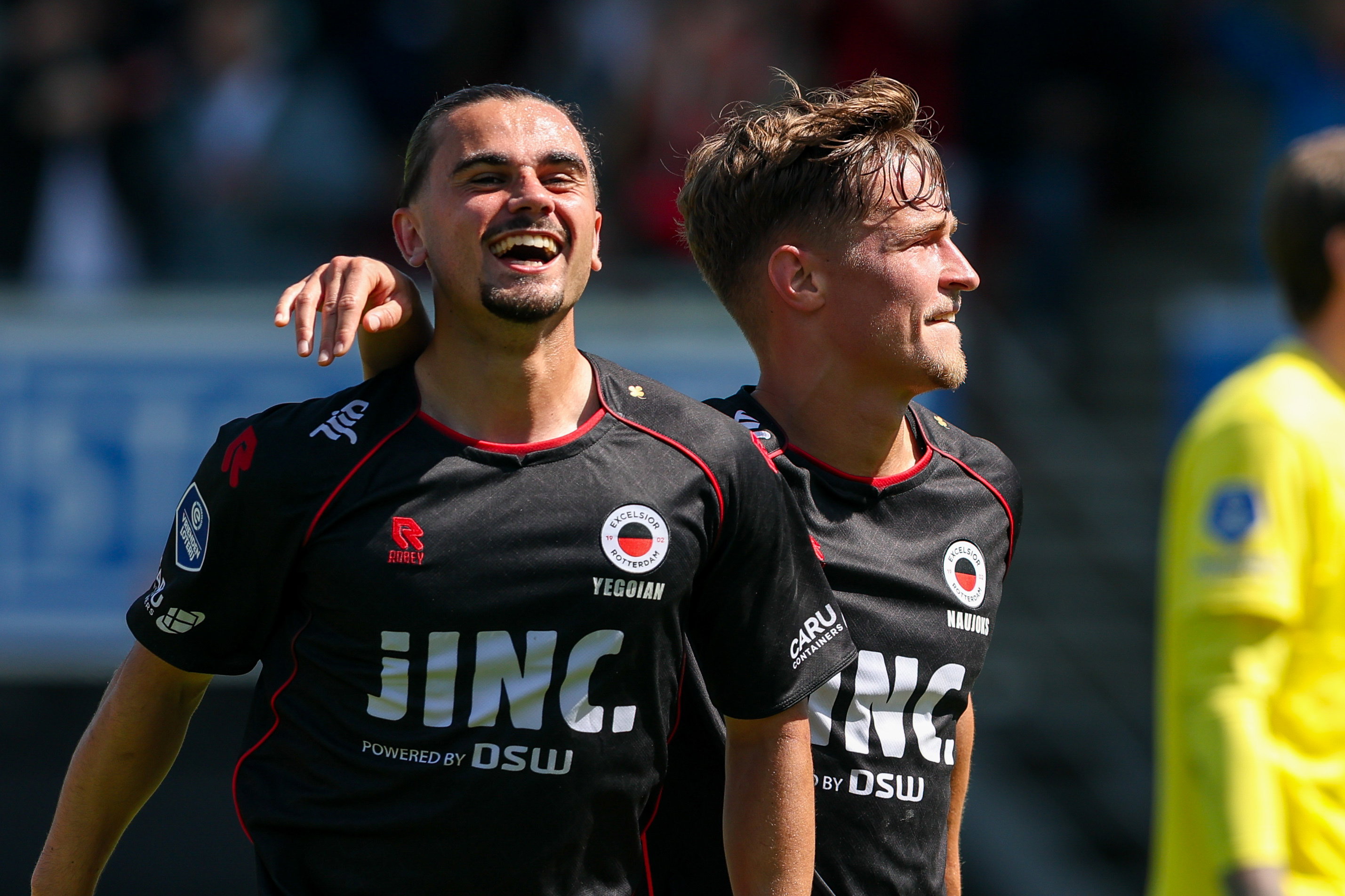 Irakli Yegoian en Noah Naujoks