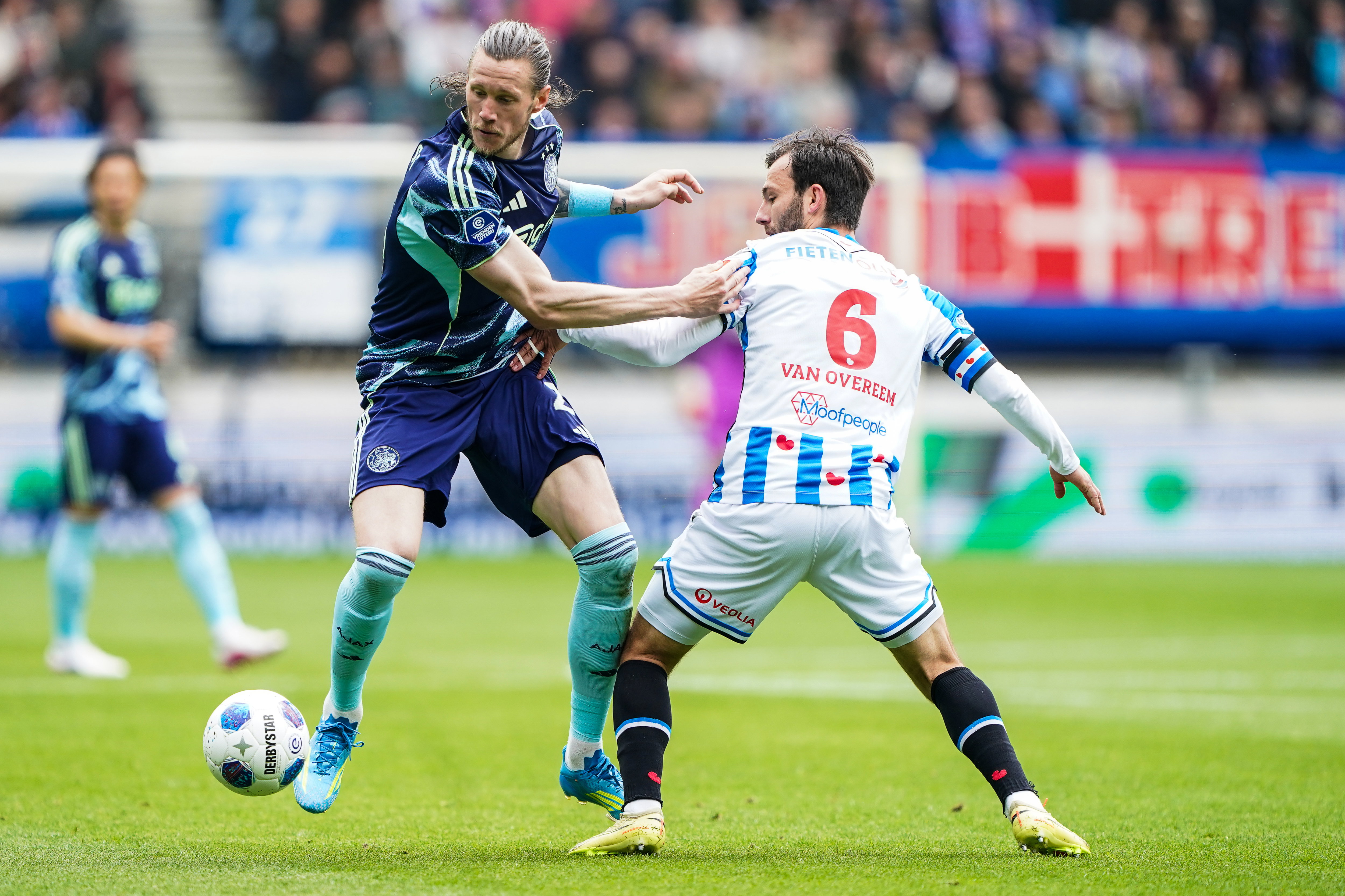Van Overeem: 