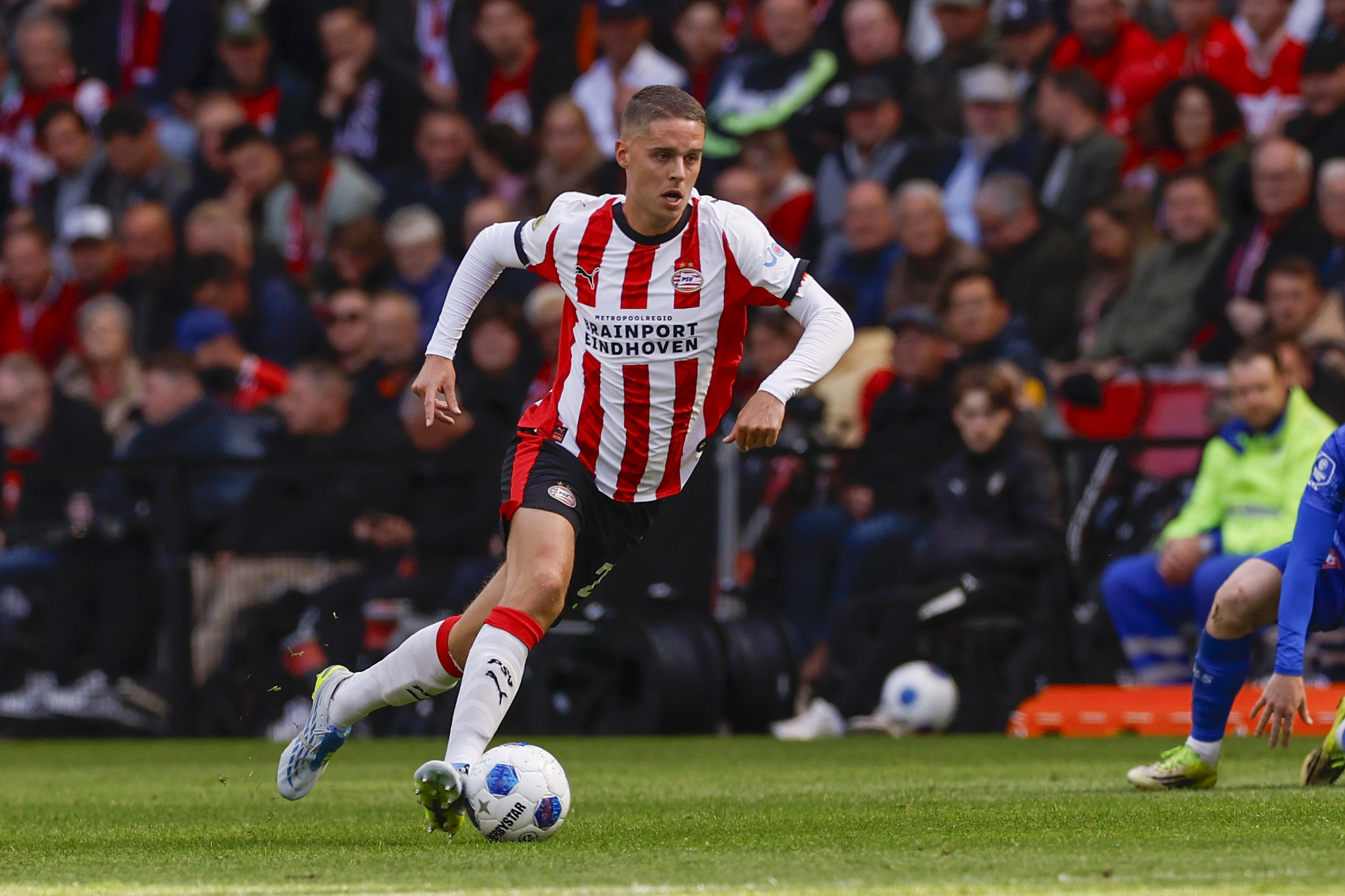 Joey Veerman tegen FC Twente