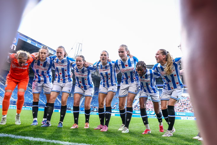 De speelsters van SC Heerenveen