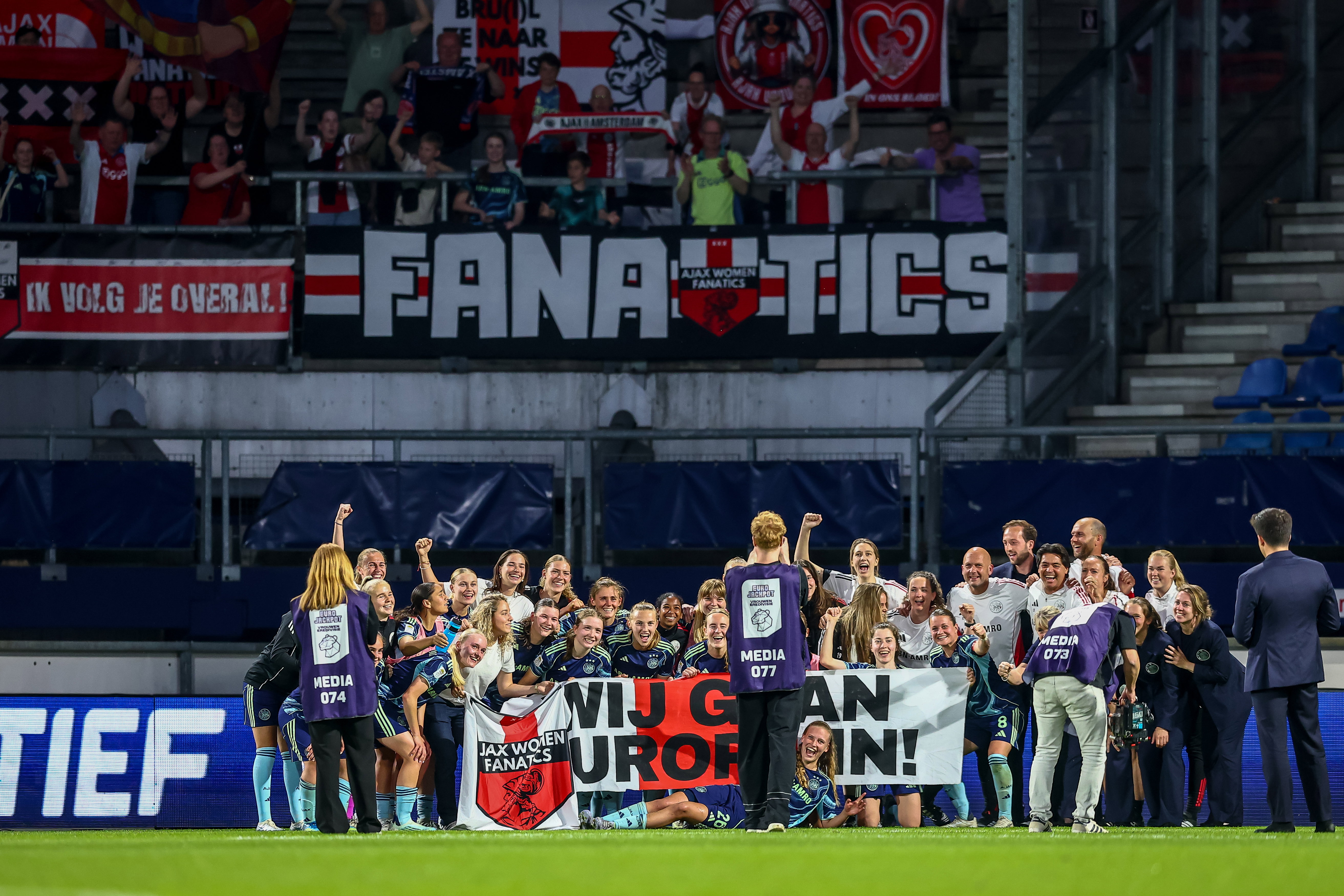 Ajax viert kwalificatie voor de UEFA Women's Champions League
