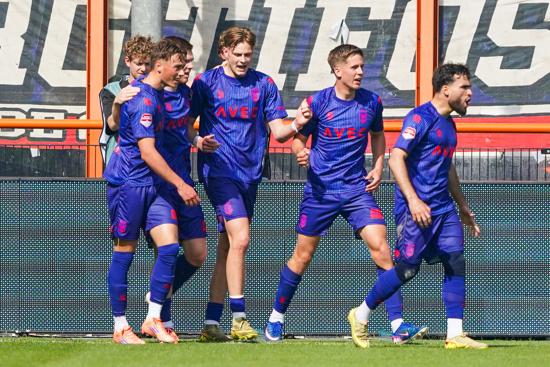 Willem II viert de treffer van Finn Stam
