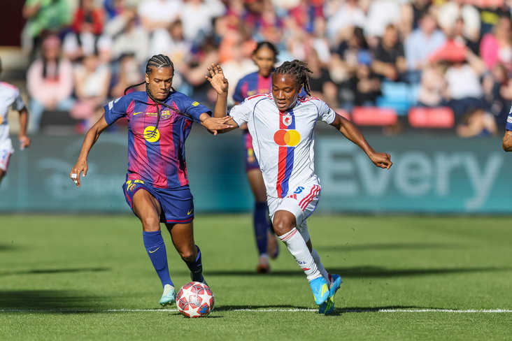 Esmee Brugts in duel met Melchie Dumornay