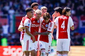 Ajax viert het doelpunt van Davy Klaassen