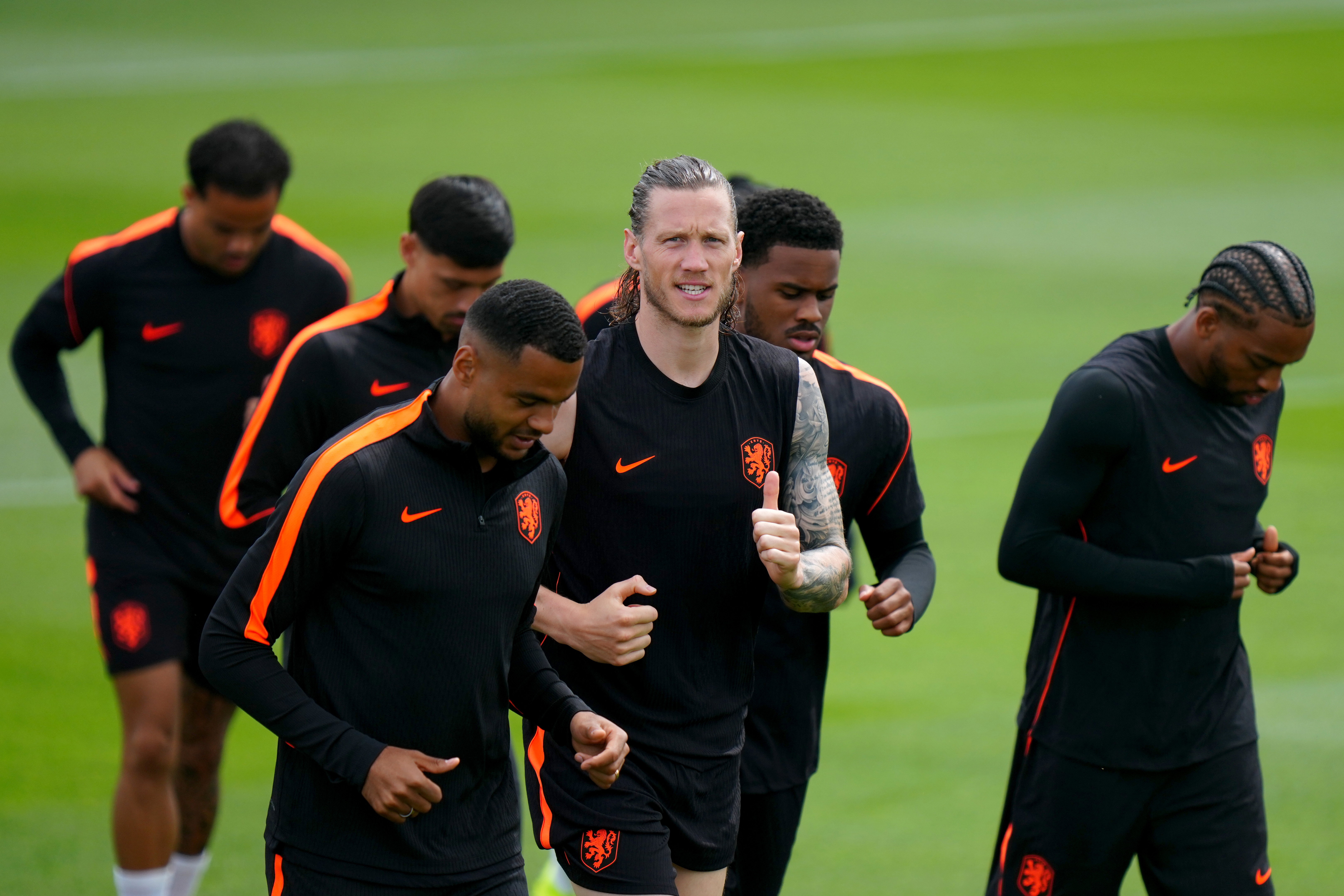 Wout Weghorst op de training van het Nederlands elftal