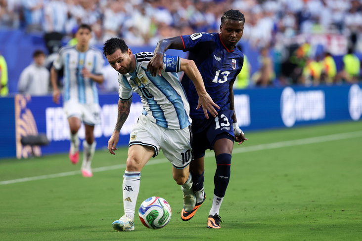 Lionel Messi en Sidney Lopes Cabral