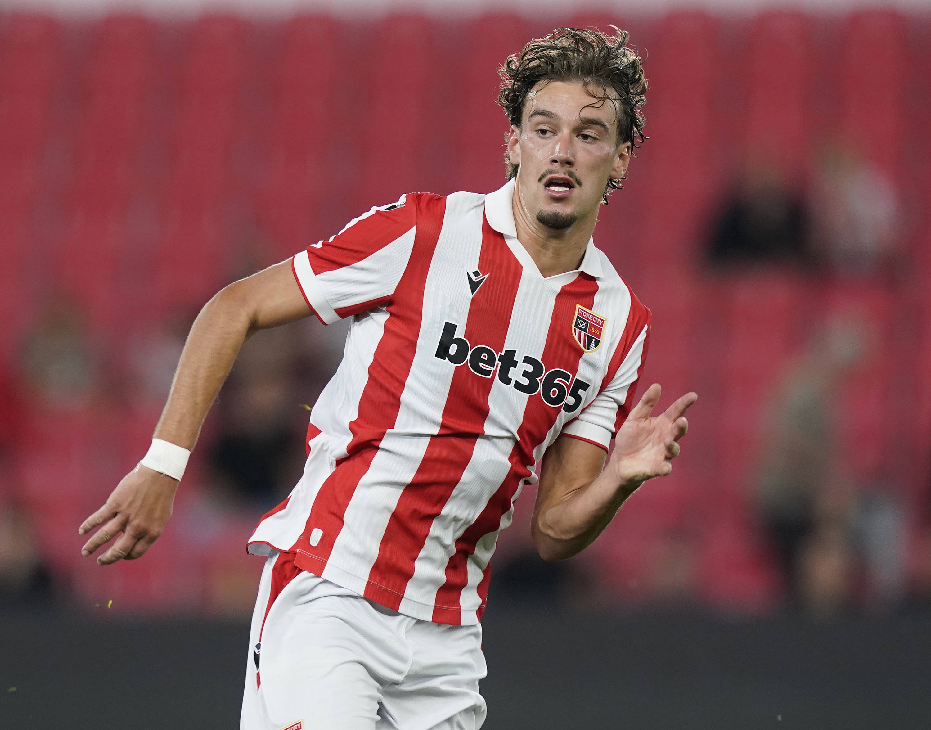 Milan Smit maakt transfer: 