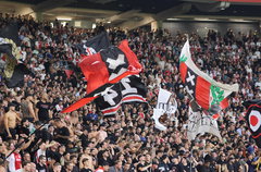 Ajax-supporters in de Johan Cruijff ArenA