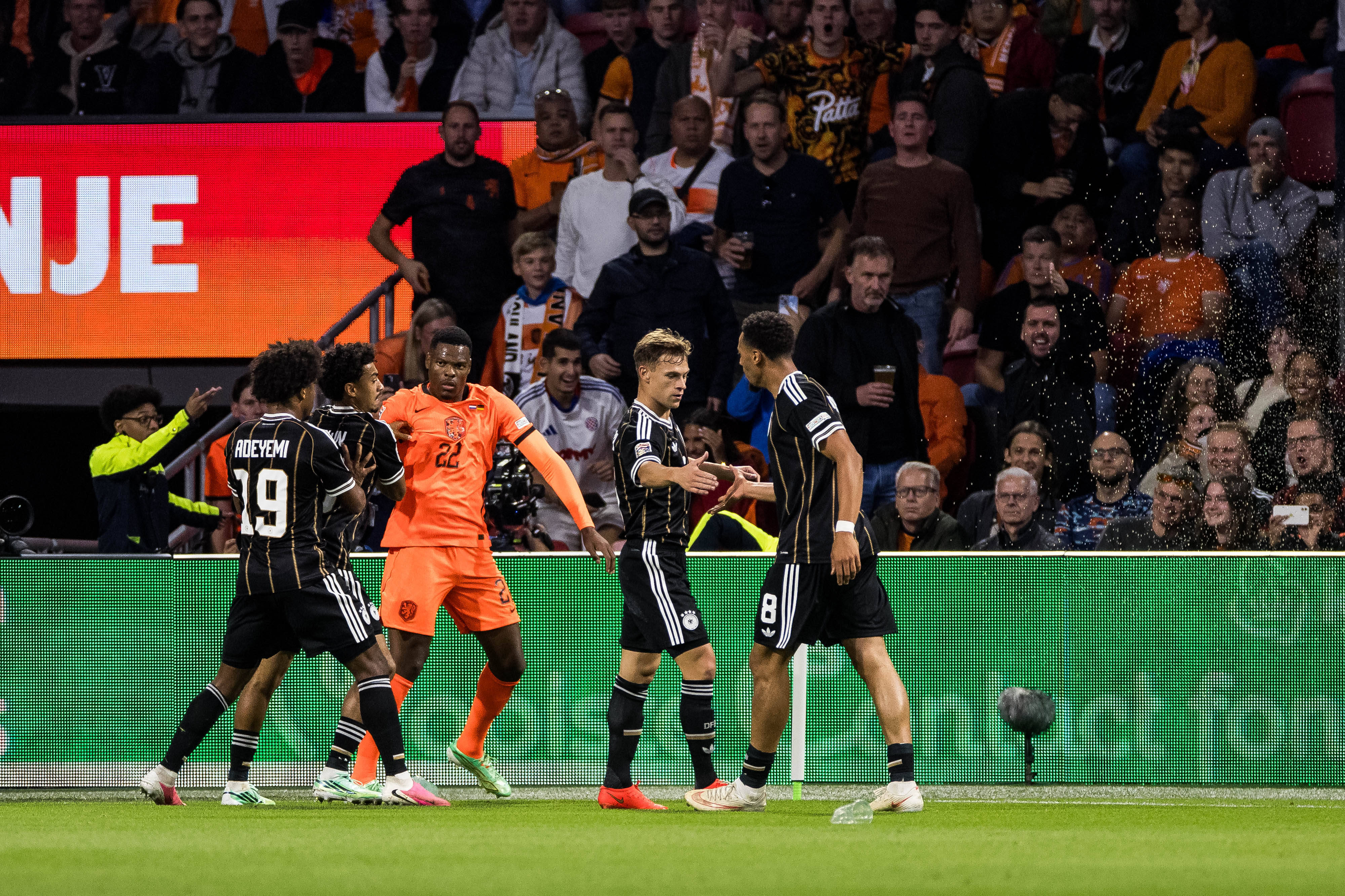 Dumfries boos na openingsgoal Duitsland: 