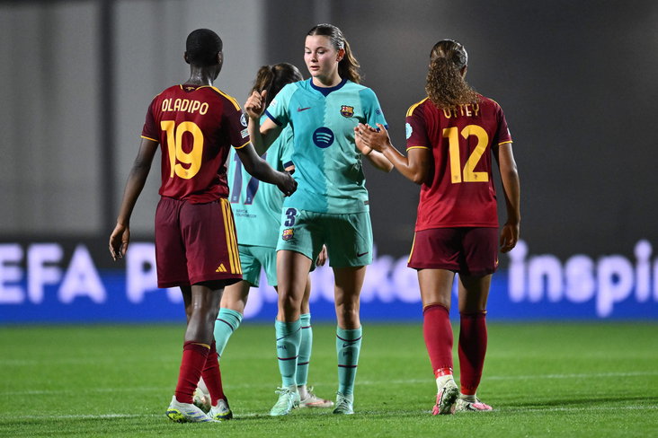 Renee van Asten (FC Barcelona) na de wedstrijd tegen AS Roma
