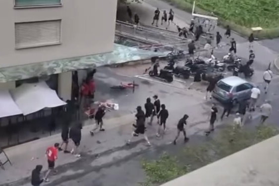 Ajax fans op de vuist met fans van FC Sion
