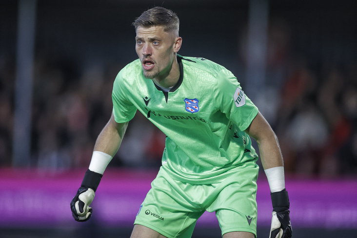 Andries Noppert tegen Almere City