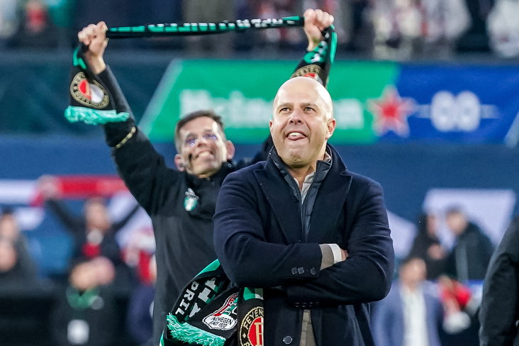 Arne Slot geniet van de bekerwinst