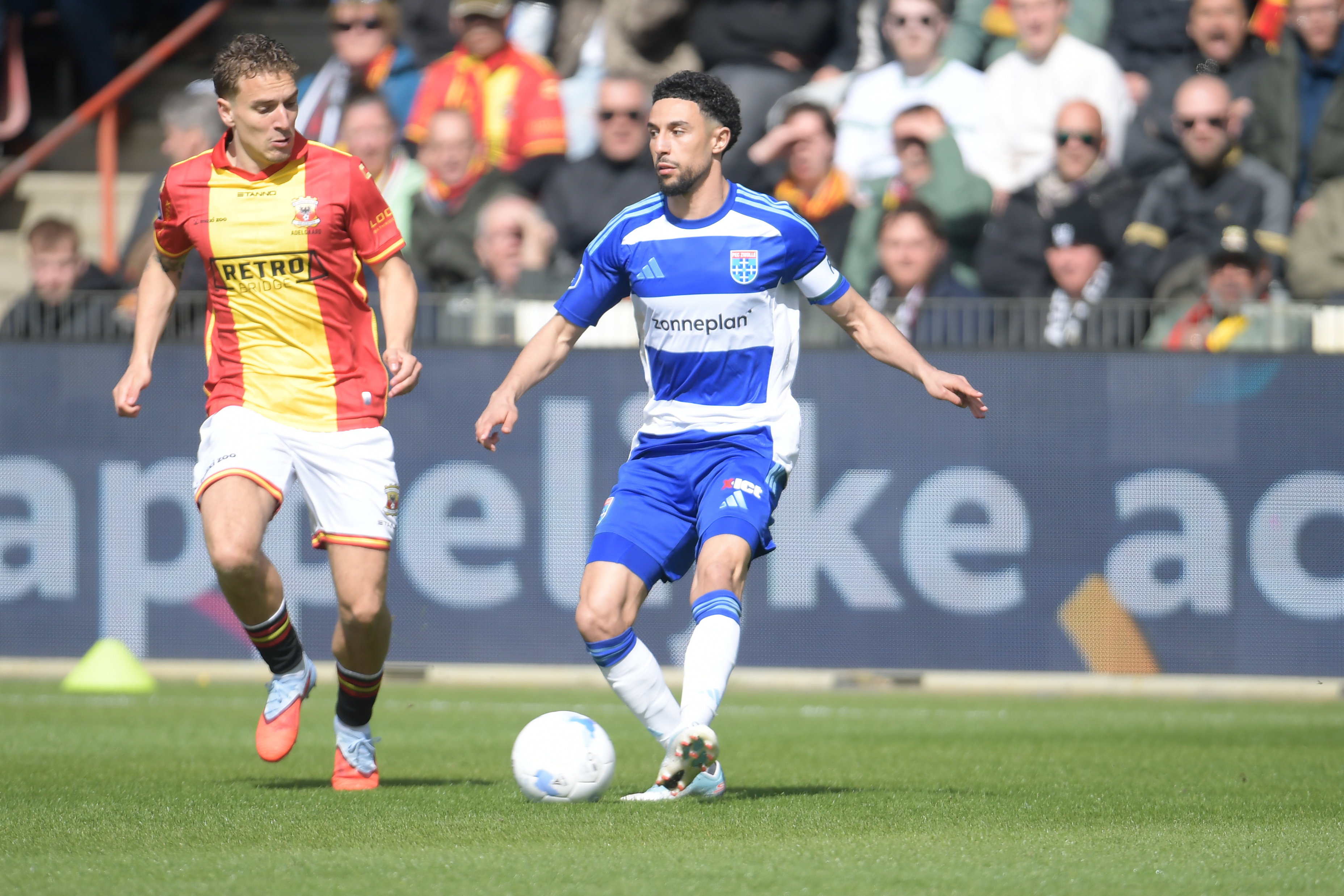 Aske Adelgaard en Younes Namli