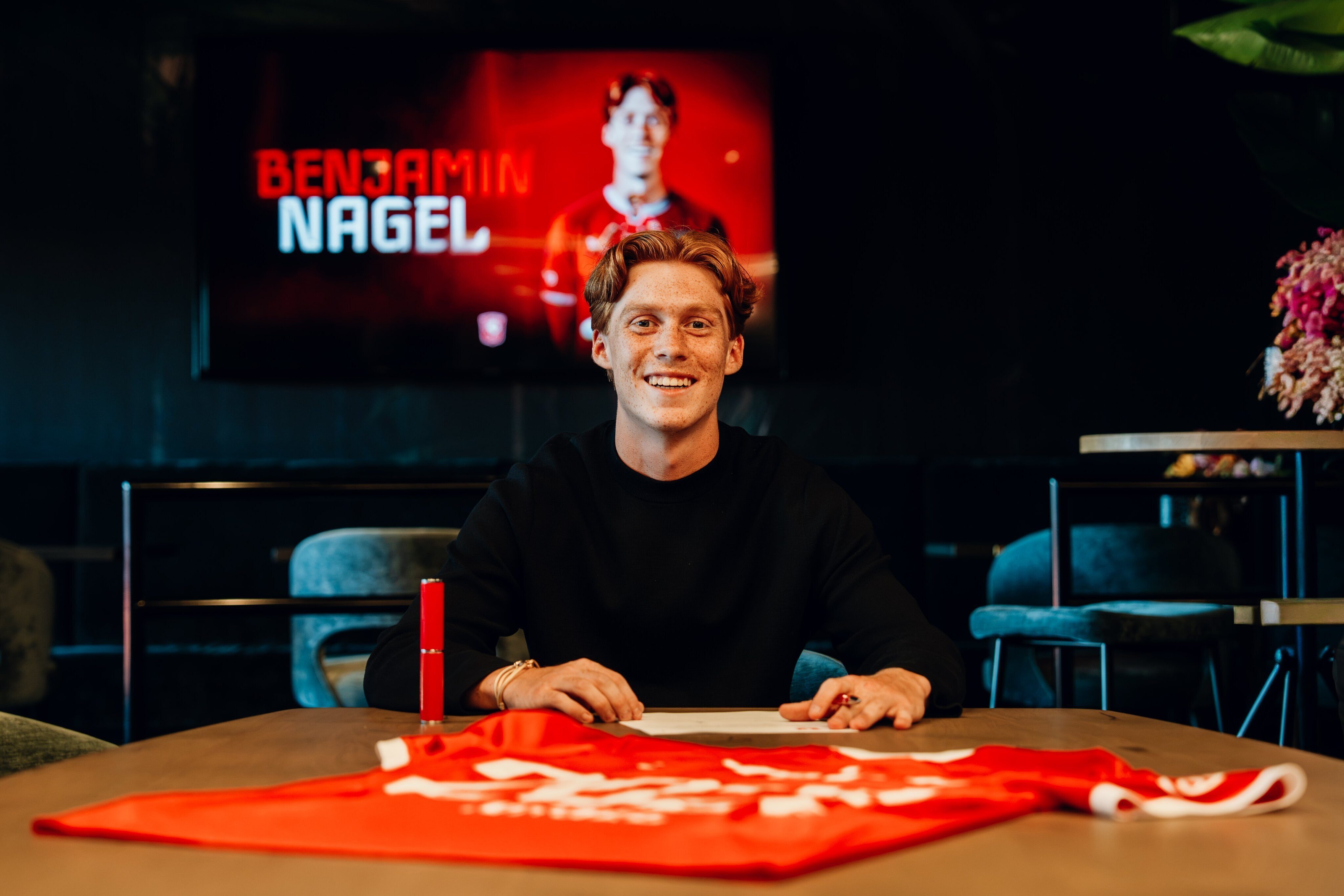Benjamin Nagel verlengt zijn contract bij FC Twente