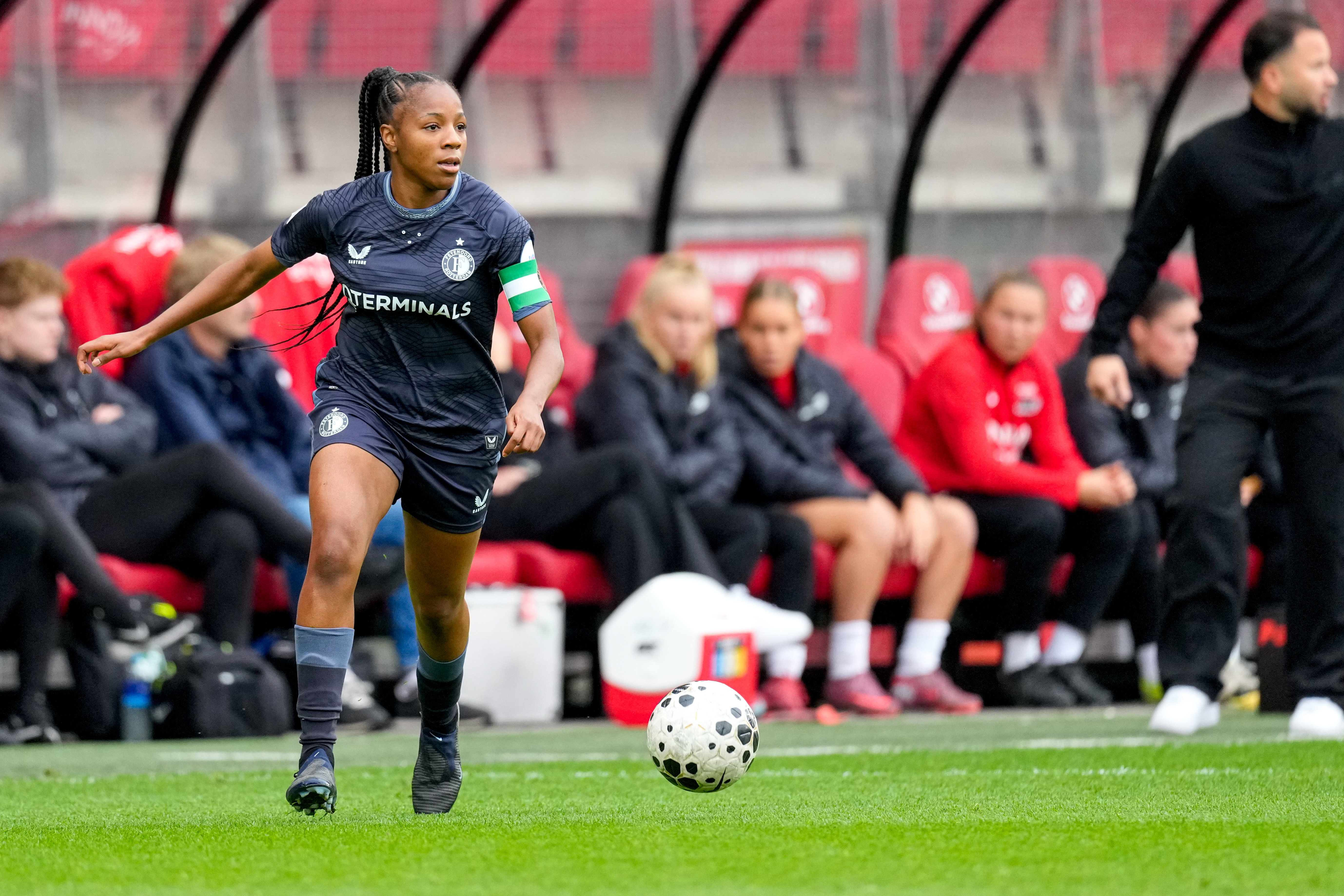 Celainy Obispo in actie tegen AZ