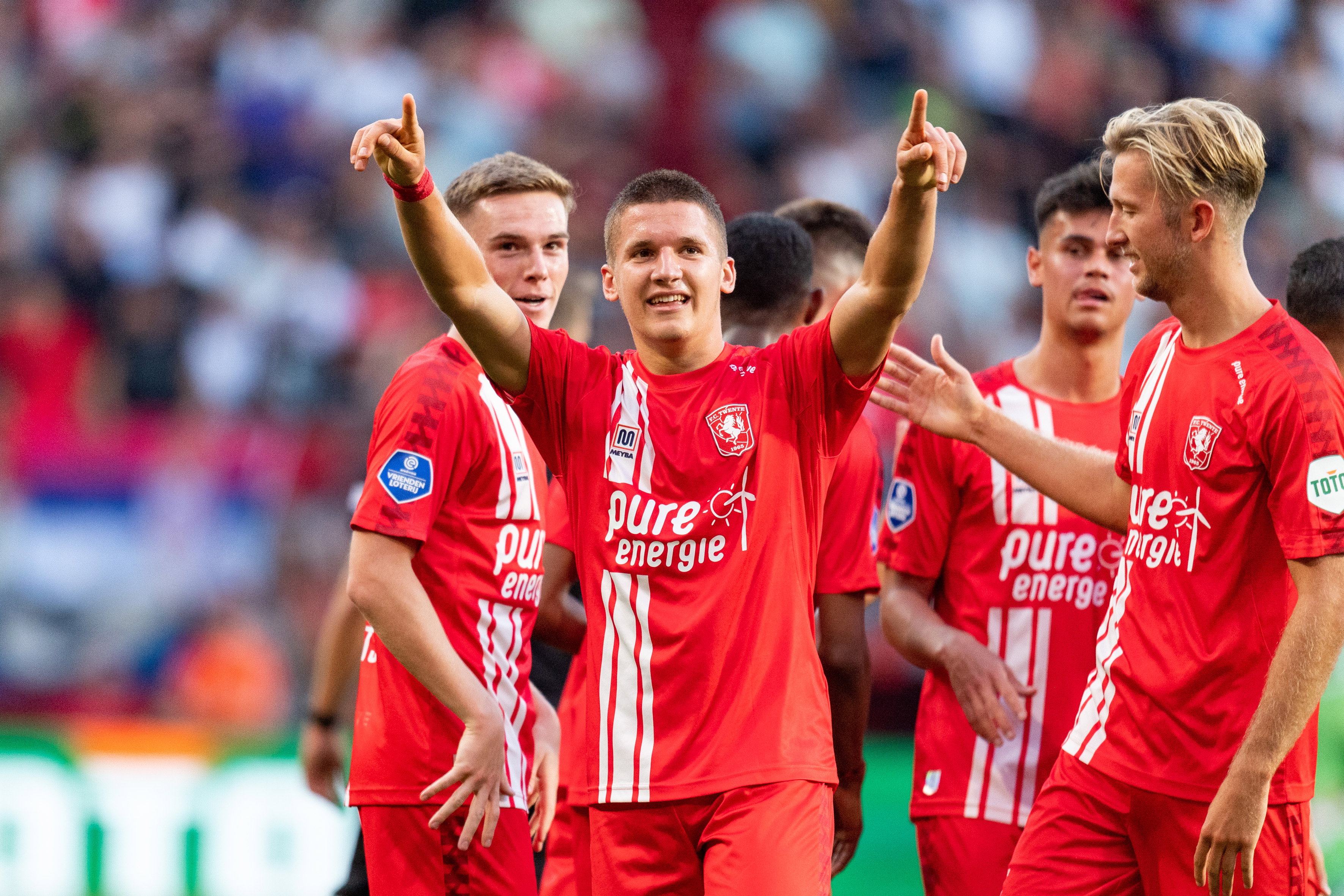 Christos Tzolis was tweemaal trefzeker tegen FK Cukaricki