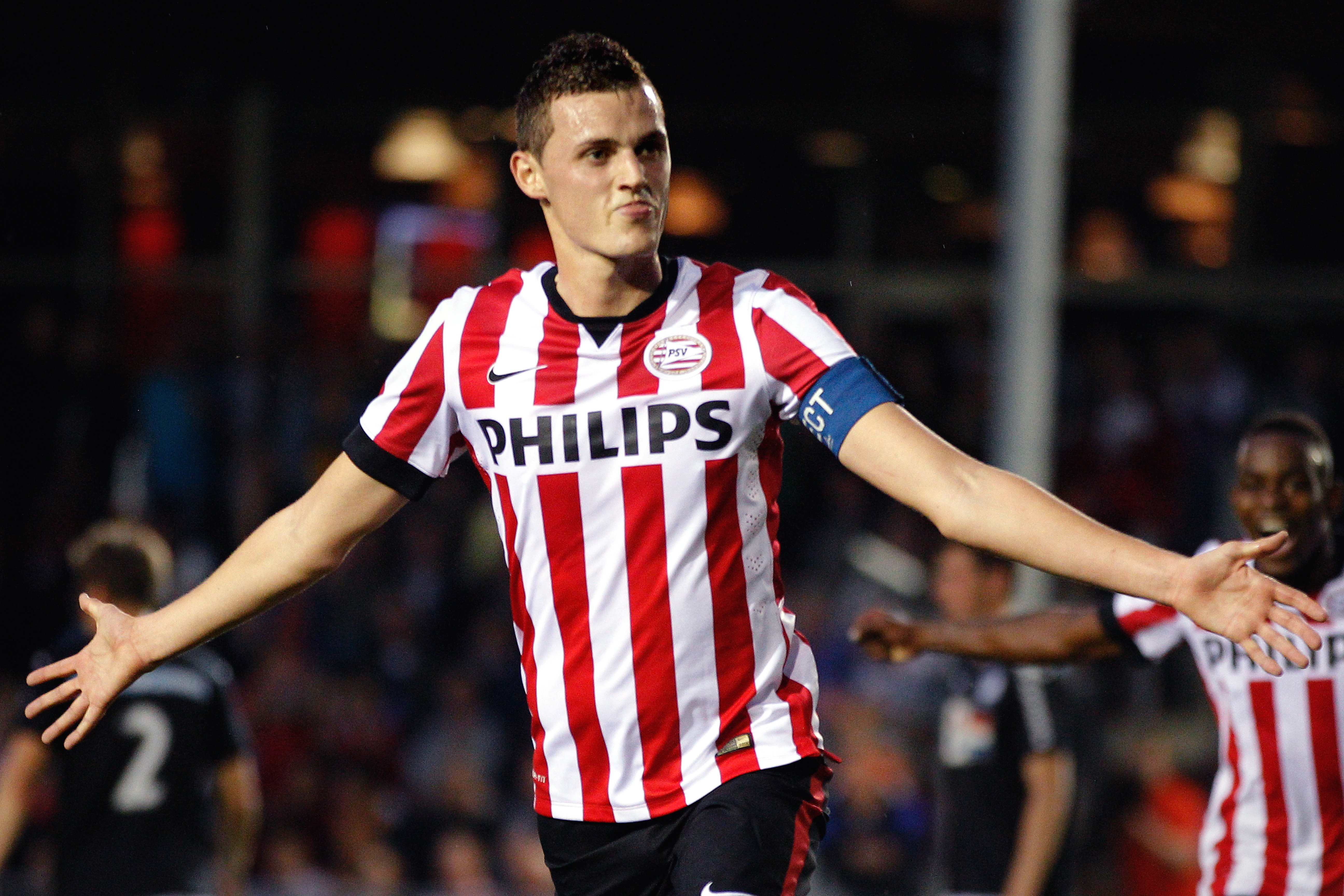 Clint Leemans als aanvoerder van Jong PSV
