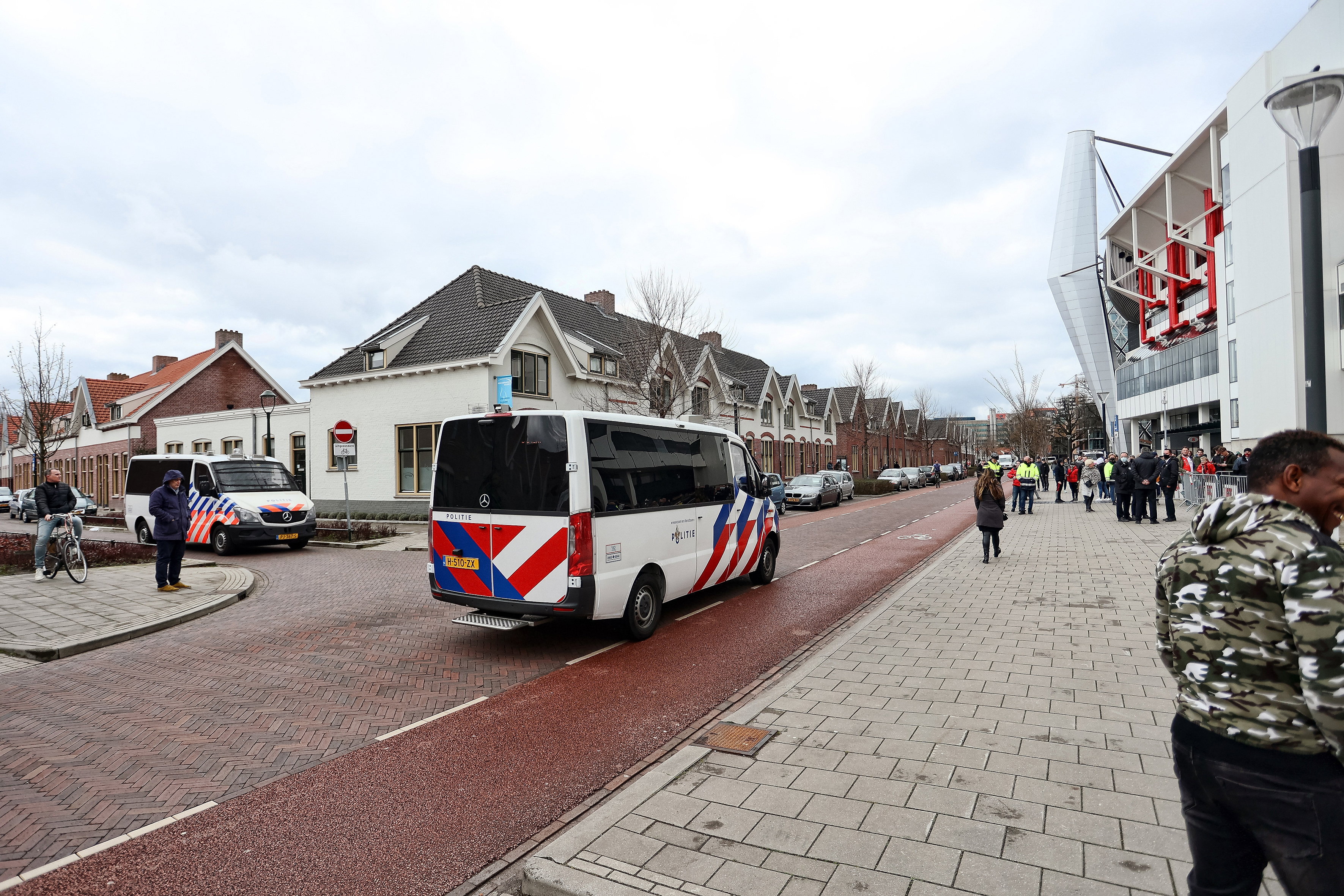 Politie bij het Philips Stadion