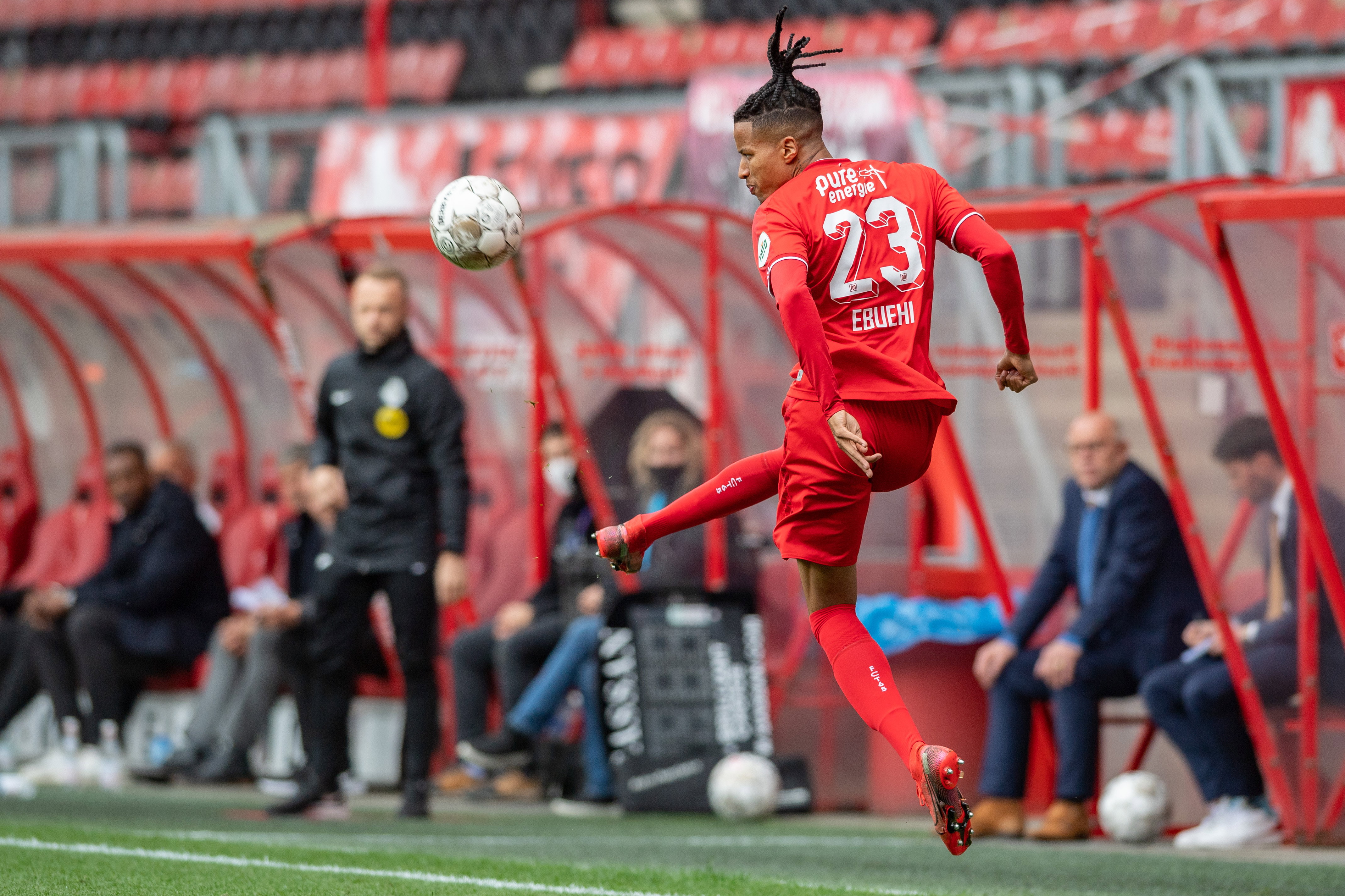 Tyronne Ebuehi in zijn tijd bij FC Twente