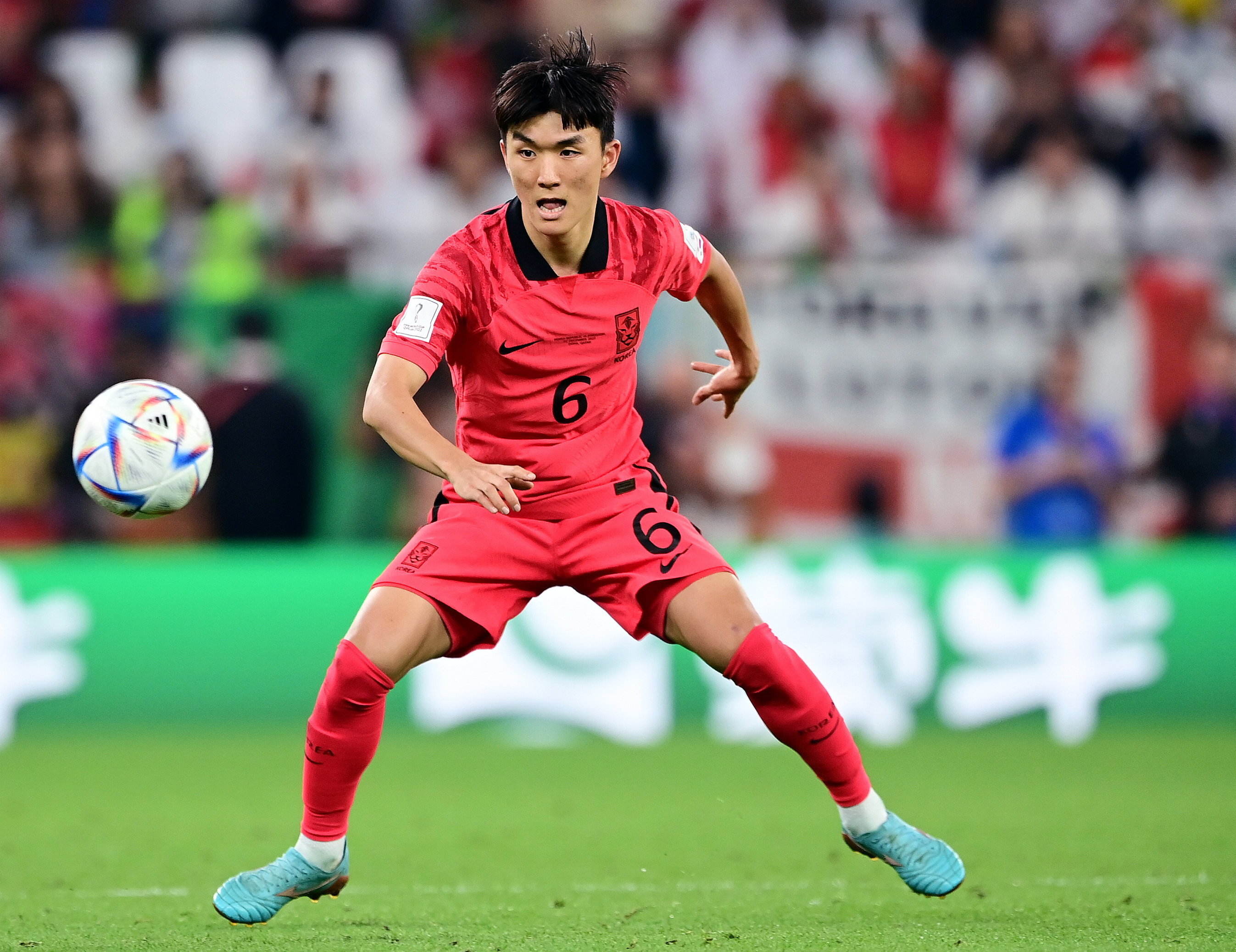 In-Beom Hwang in actie voor Zuid-Korea