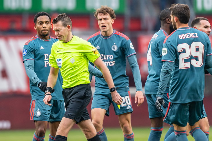Feyenoord-spelers zijn boos op Allard Lindhout