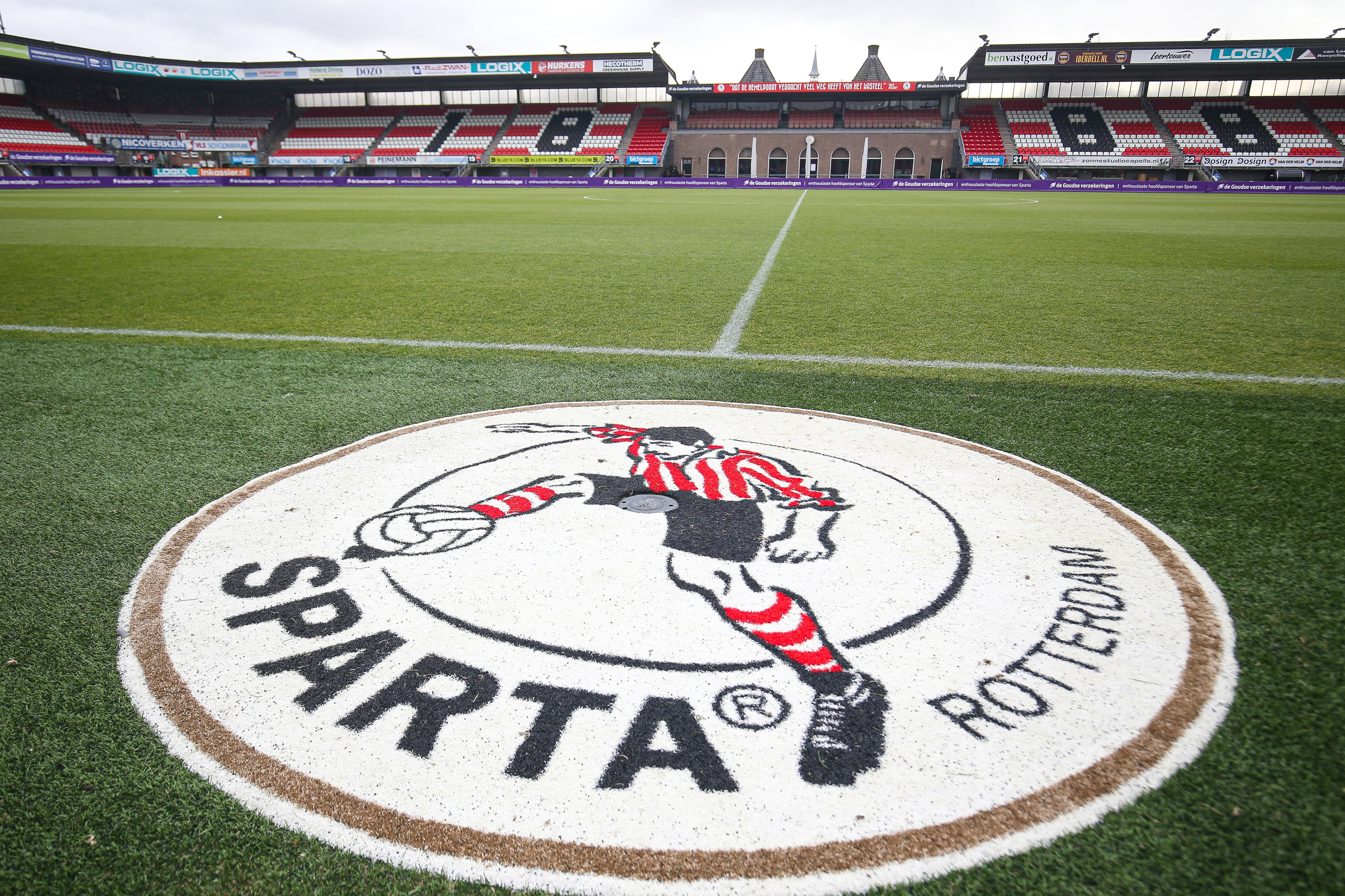 Logo Sparta Rotterdam op Het Kasteel