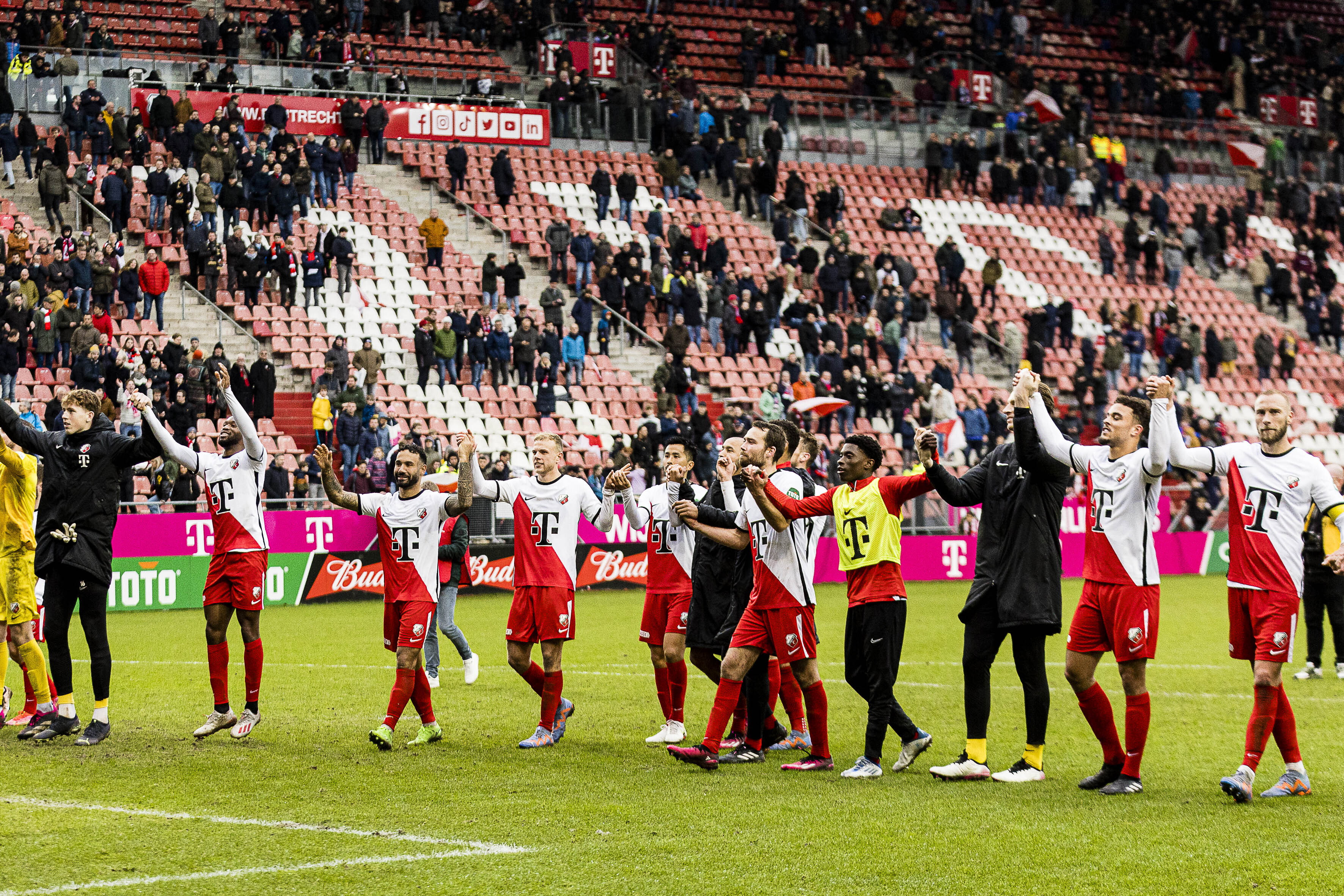 FC Utrecht bedankt de fans