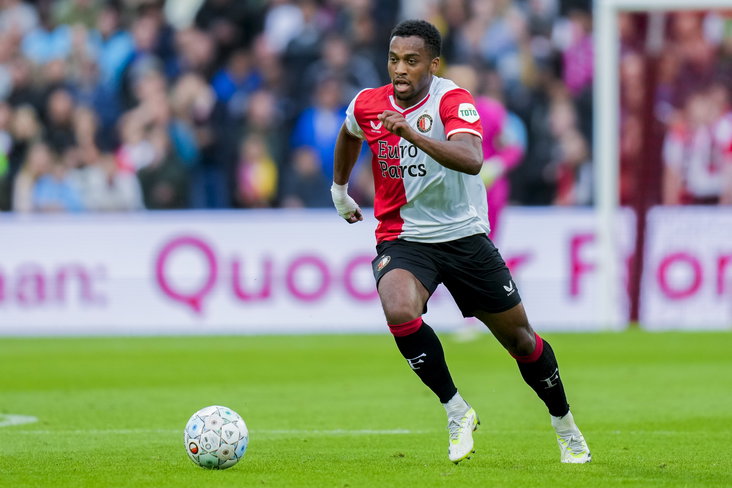 Quinten Timber in actie voor Feyenoord