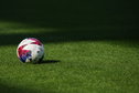 Een bal op het veld