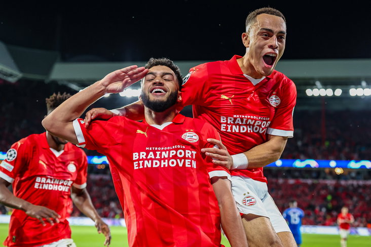 PSV plaatst zich voor de Champions League