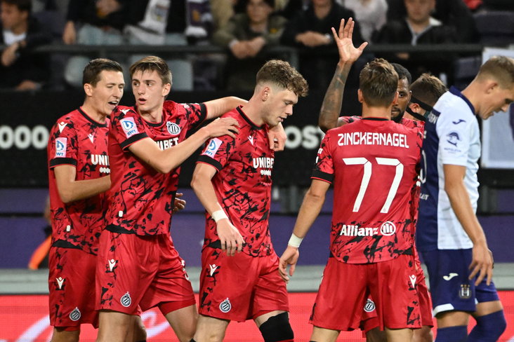 Andreas Skov Olsen scoort tegen RSC Anderlecht