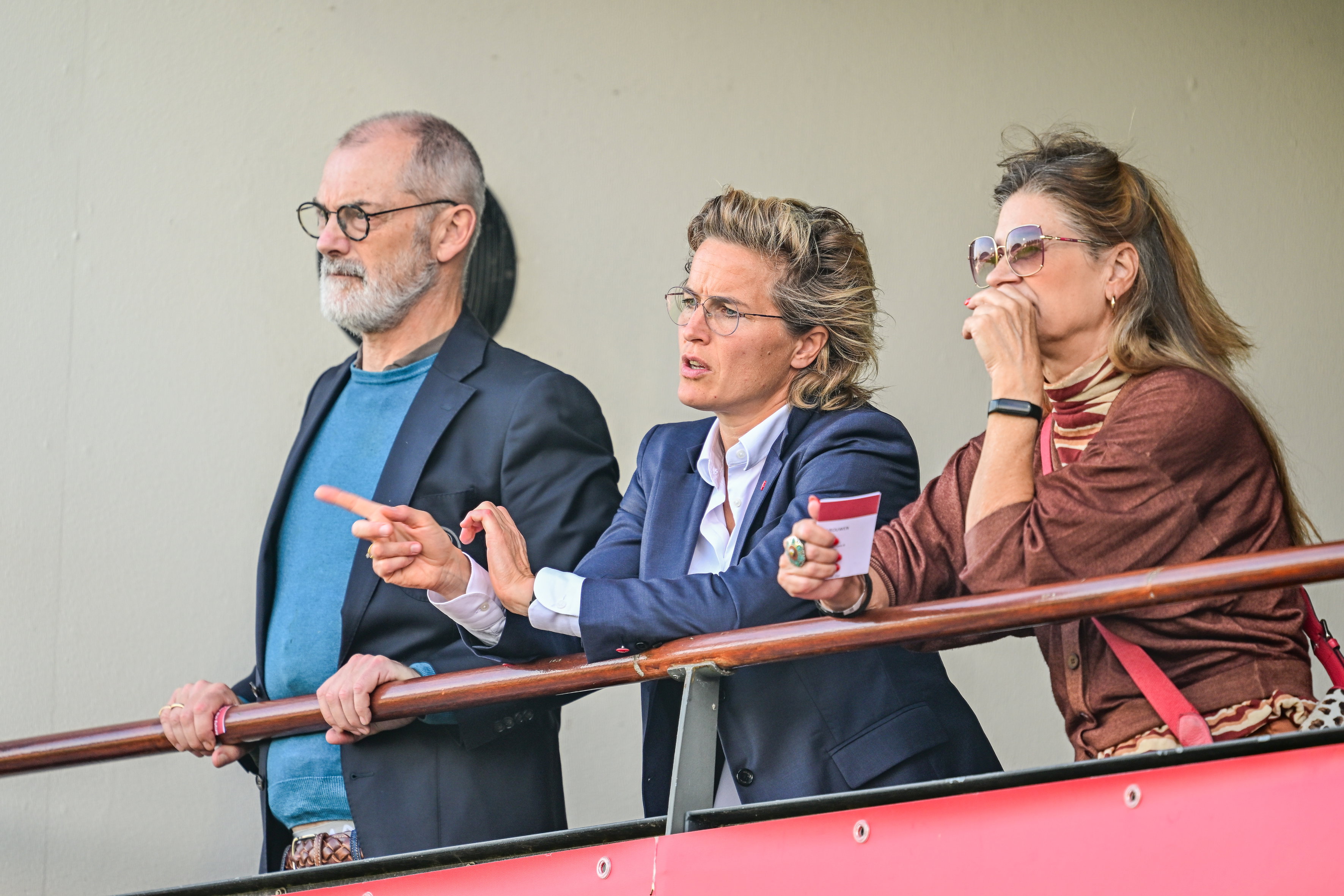 Daphne Koster kijkt toe op De Toekomst