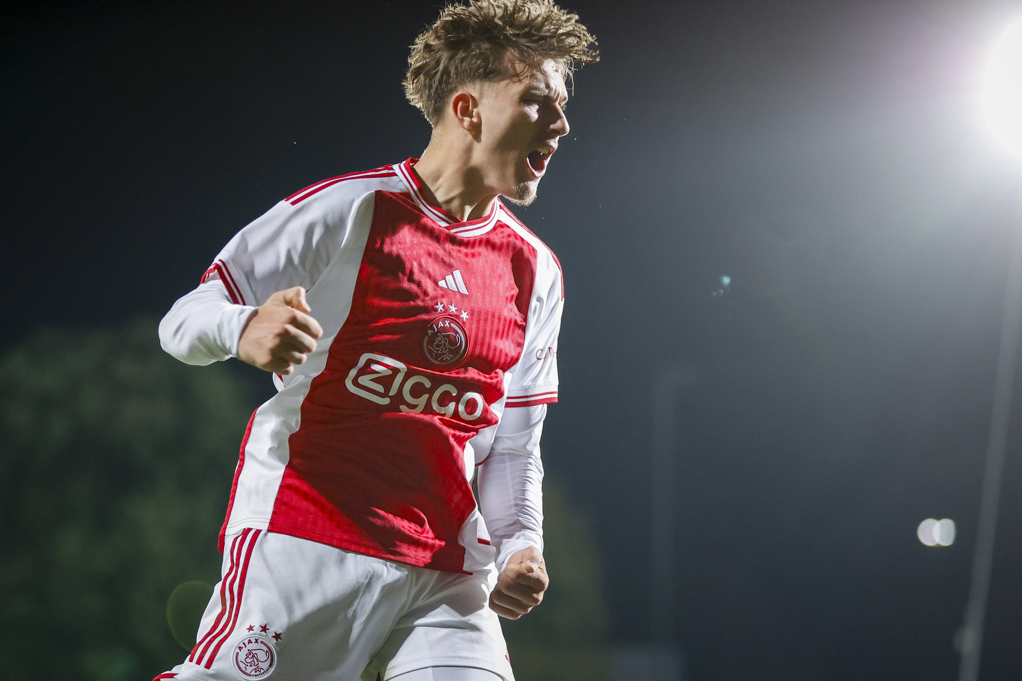 Mika Godts juicht