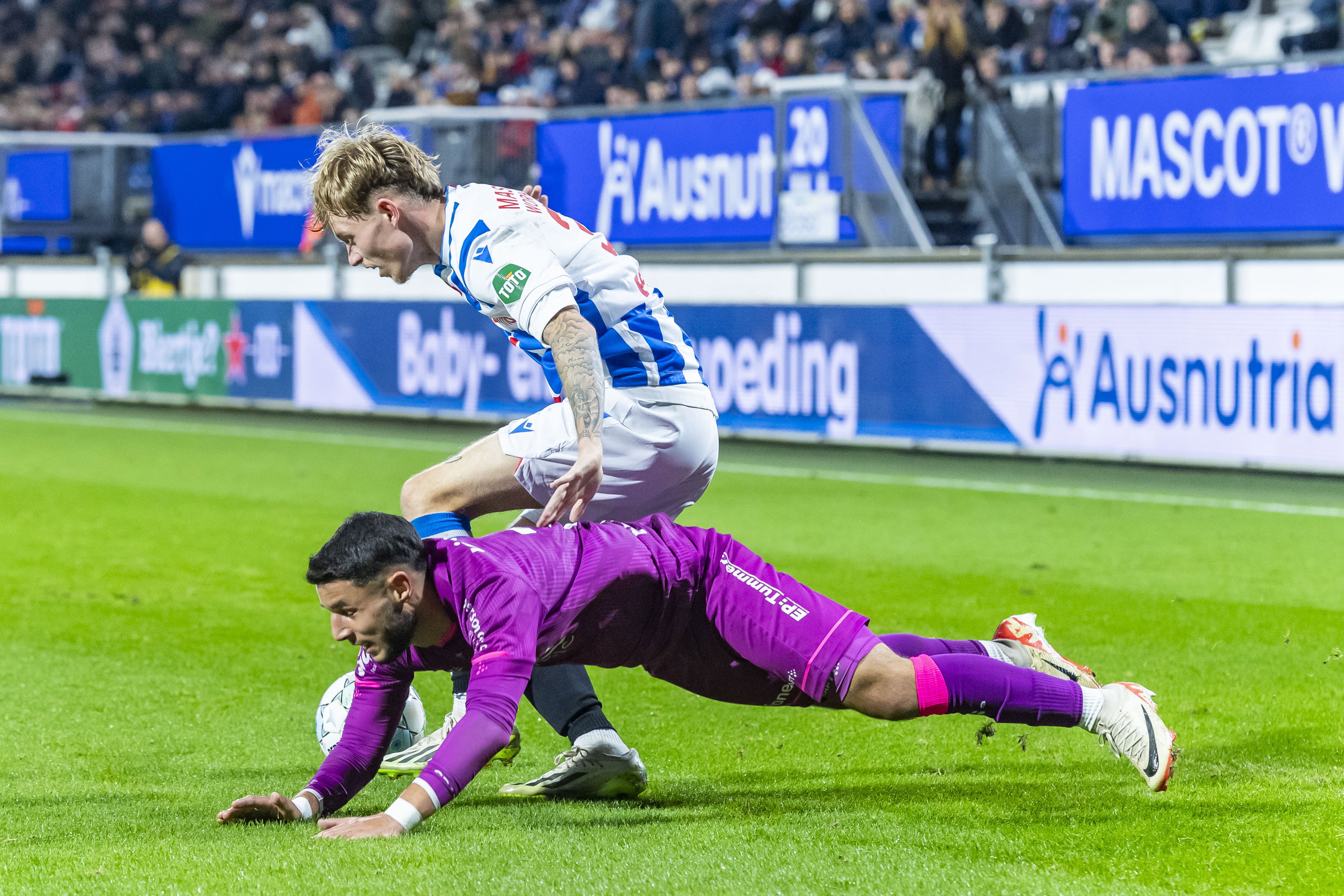 Melle Joop Witteveen in duel met Soulyman Allouch