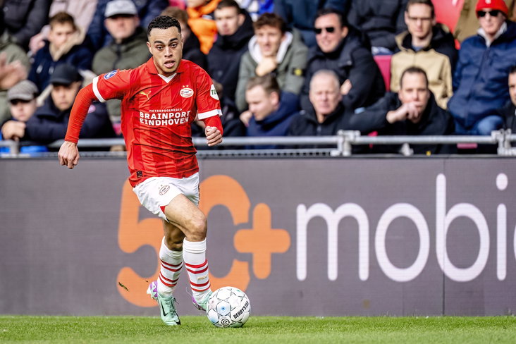 Sergiño Dest tegen PEC Zwolle