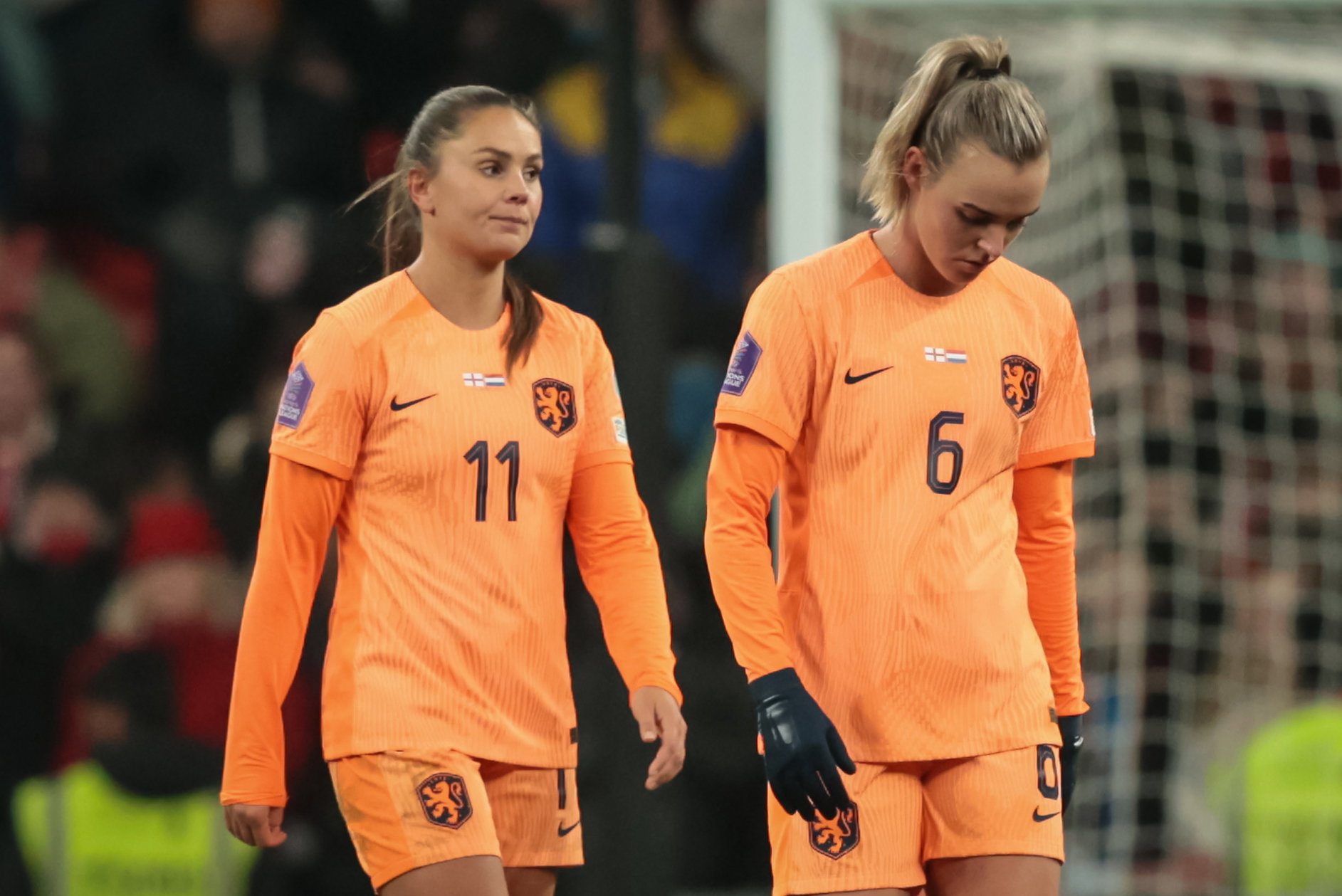 Lieke Martens en Jill Roord