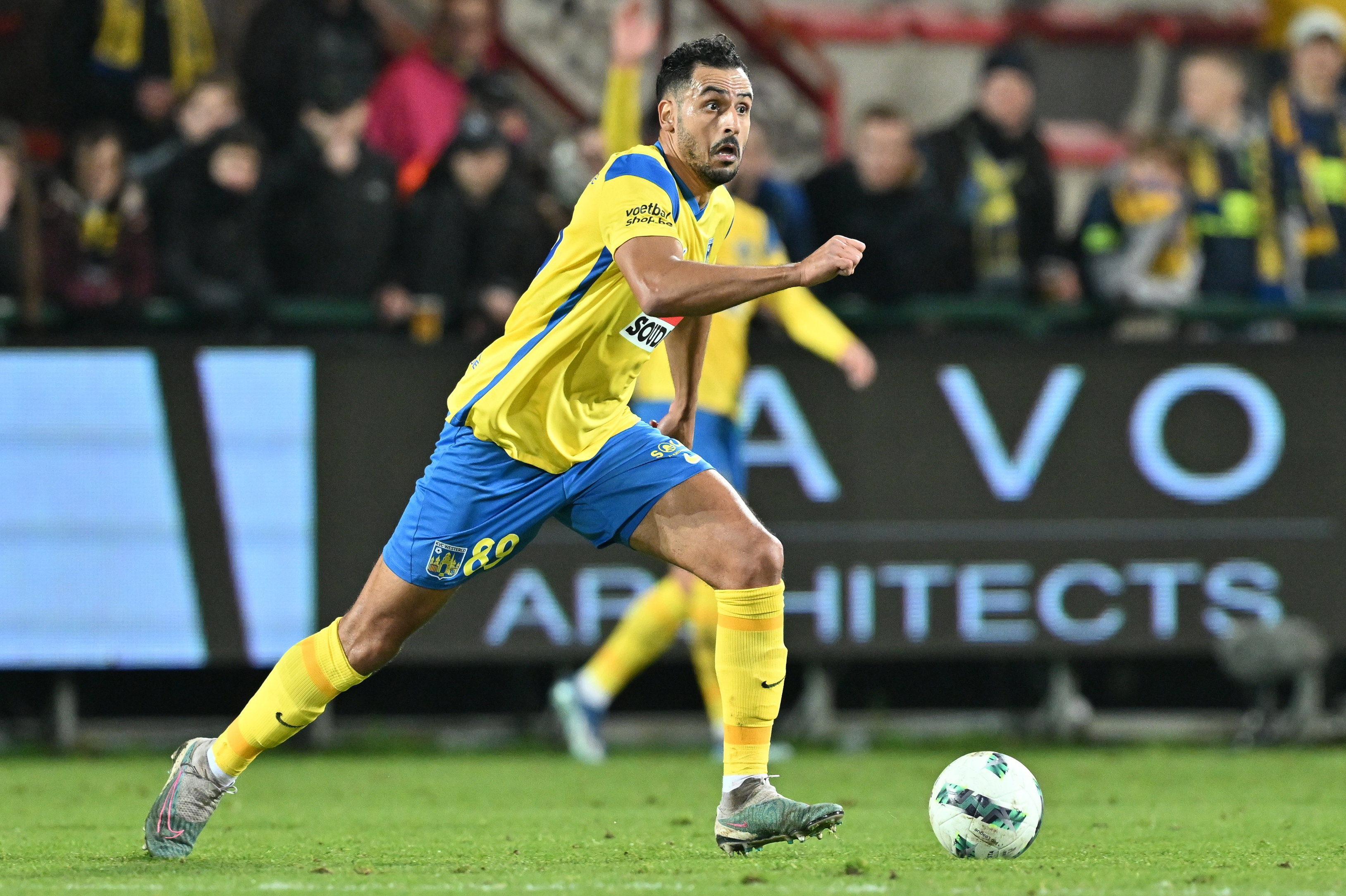 Nacer Chadli namens Westerlo