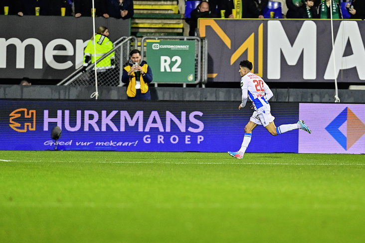 Osame Sahraoui na zijn goal