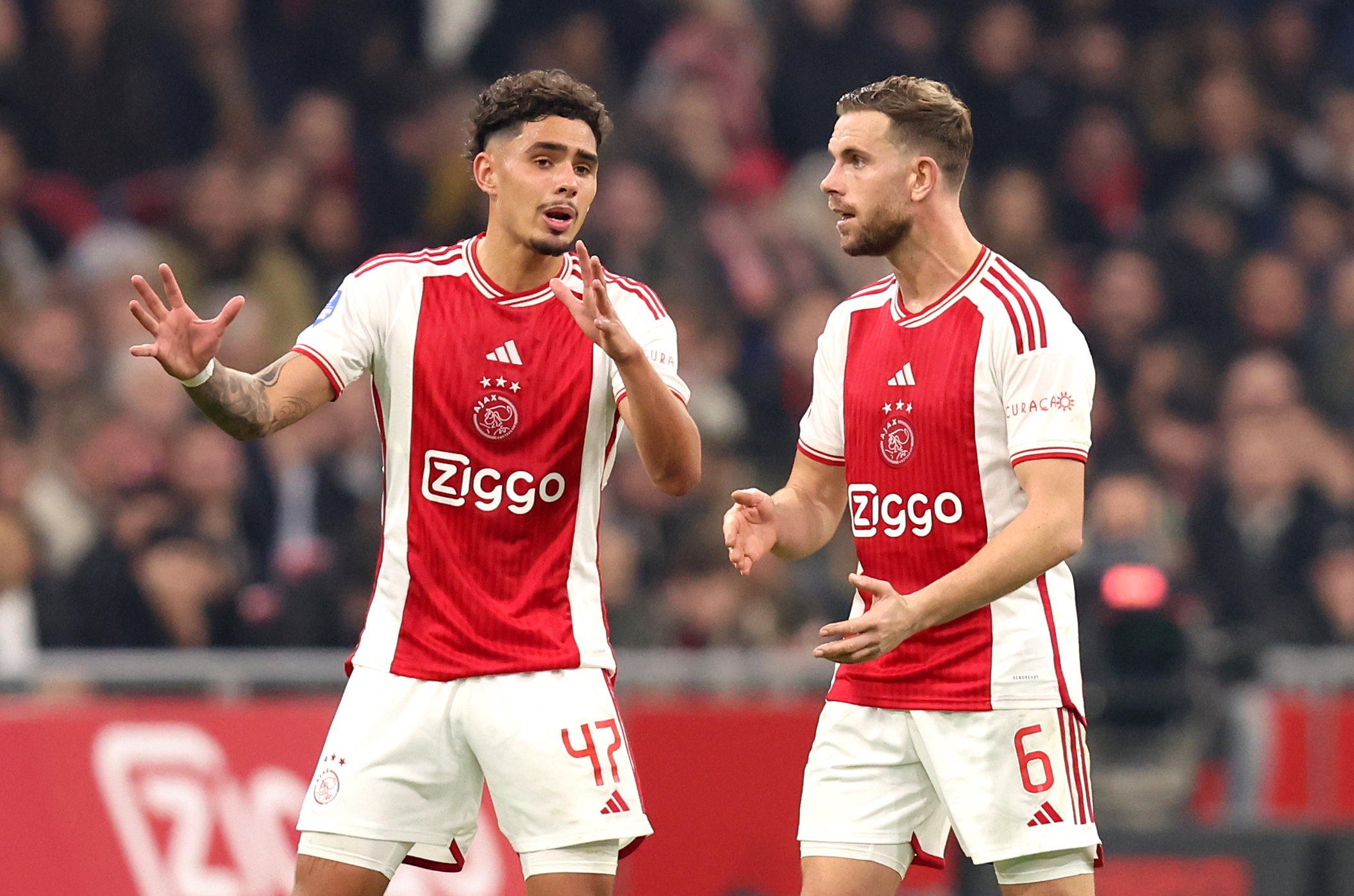 Tristan Gooijer en Jordan Henderson