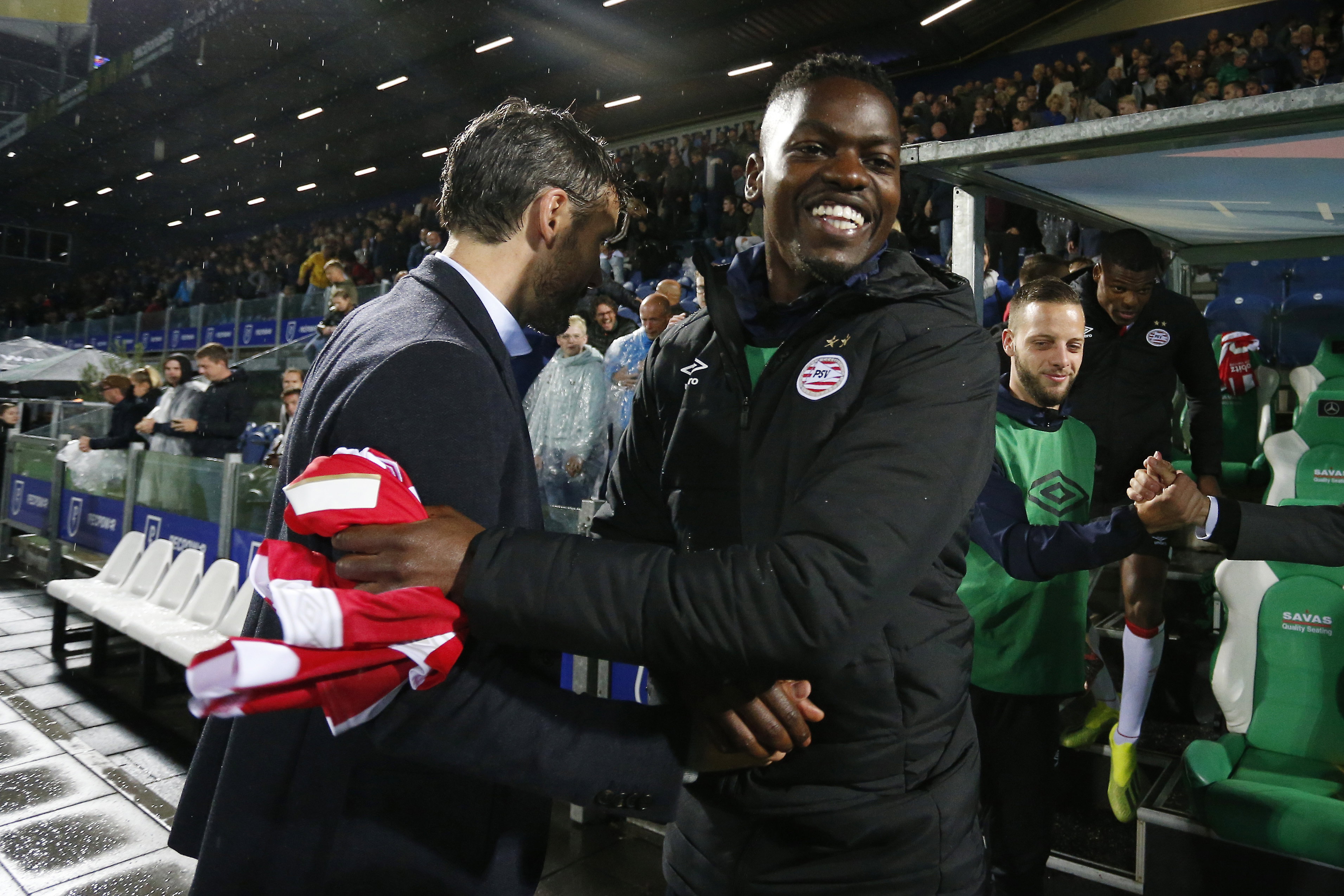 Mark van Bommel en Nicolas Isimat-Mirin